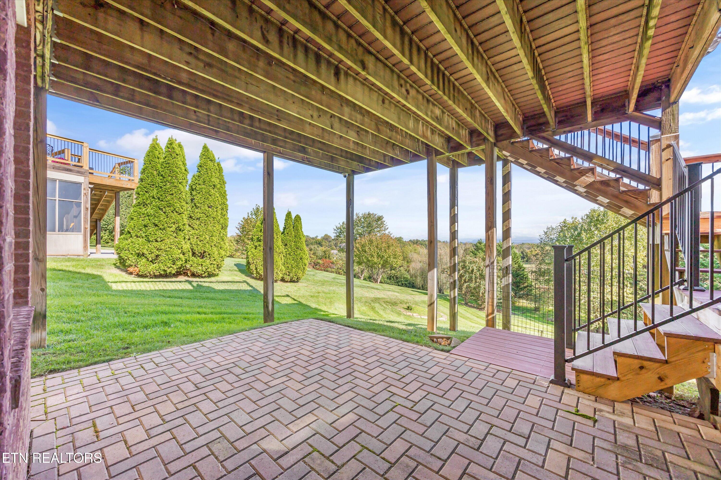 9336 Ridges Meadow Lane Knoxville TN 37931