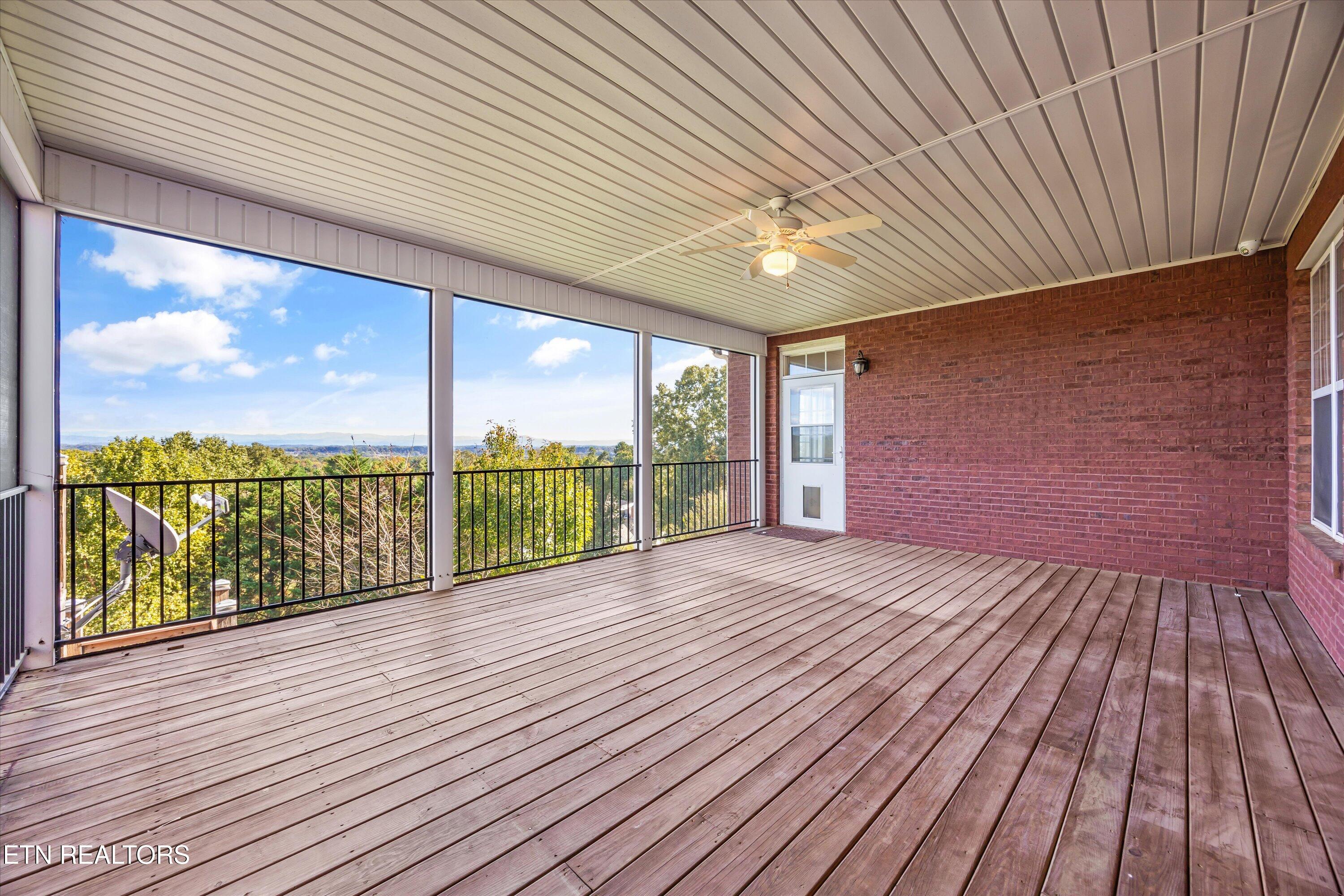 9336 Ridges Meadow Lane Knoxville TN 37931