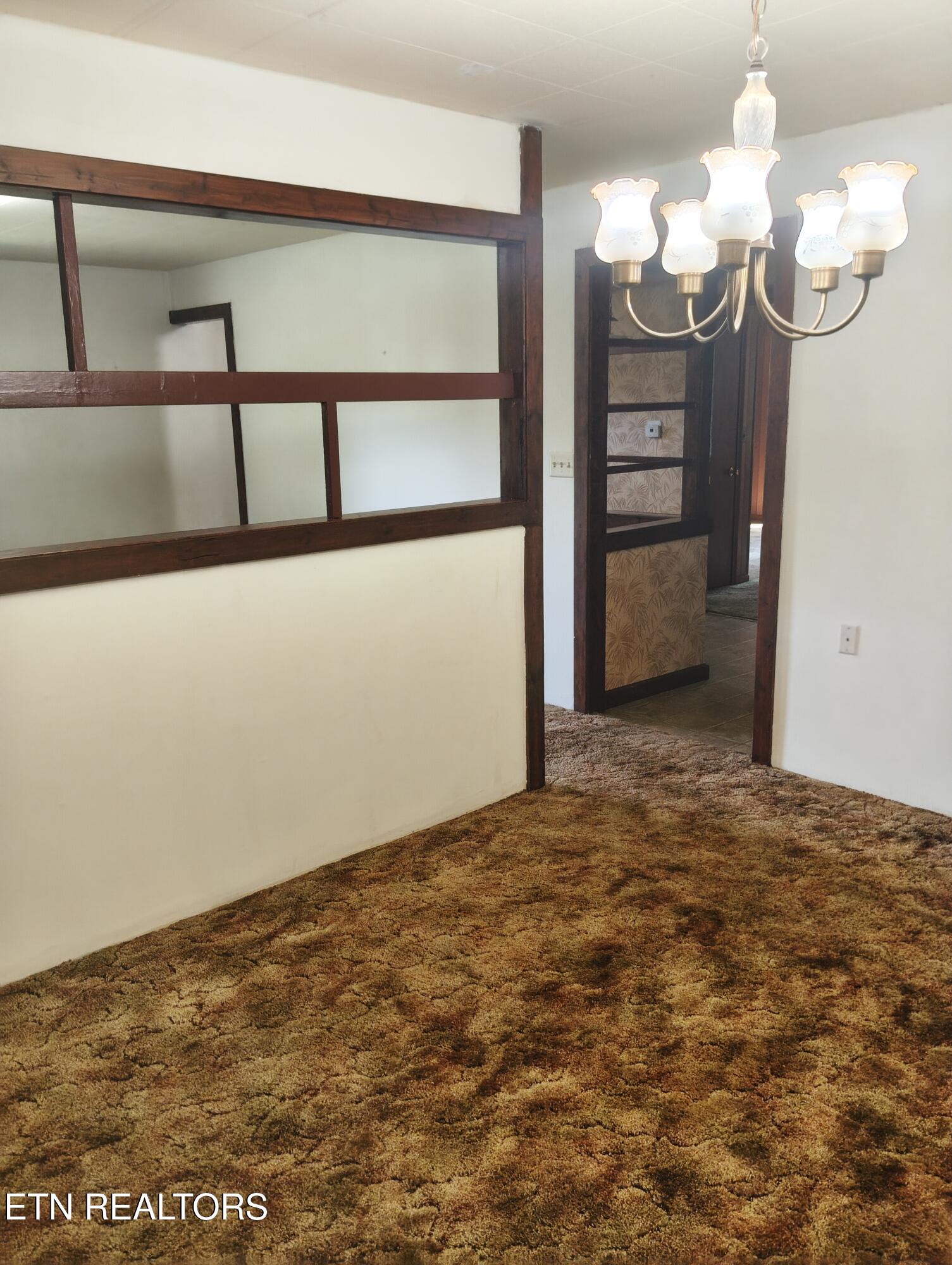 1947 Oody Road Loudon TN 37774