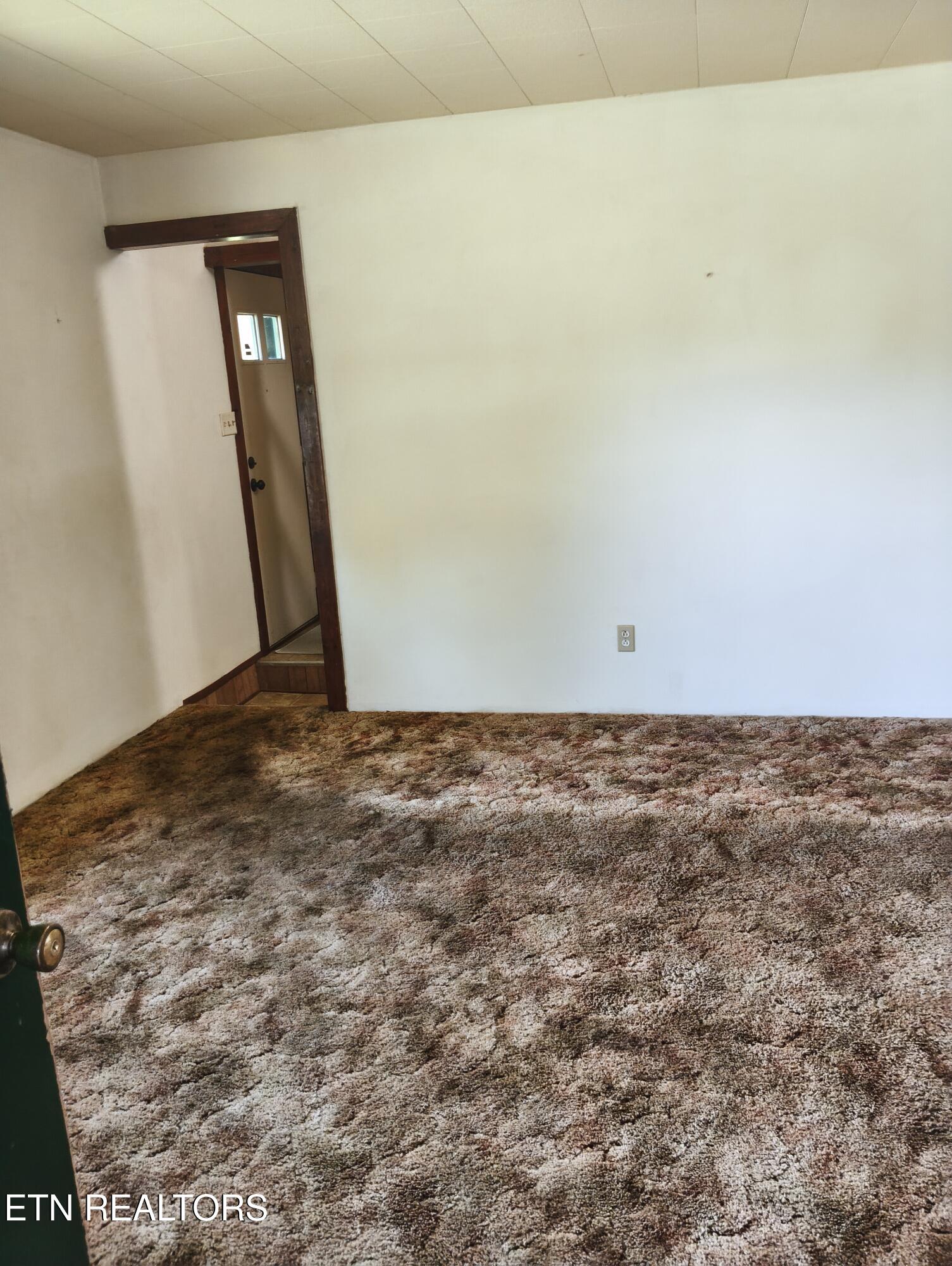 1947 Oody Road Loudon TN 37774