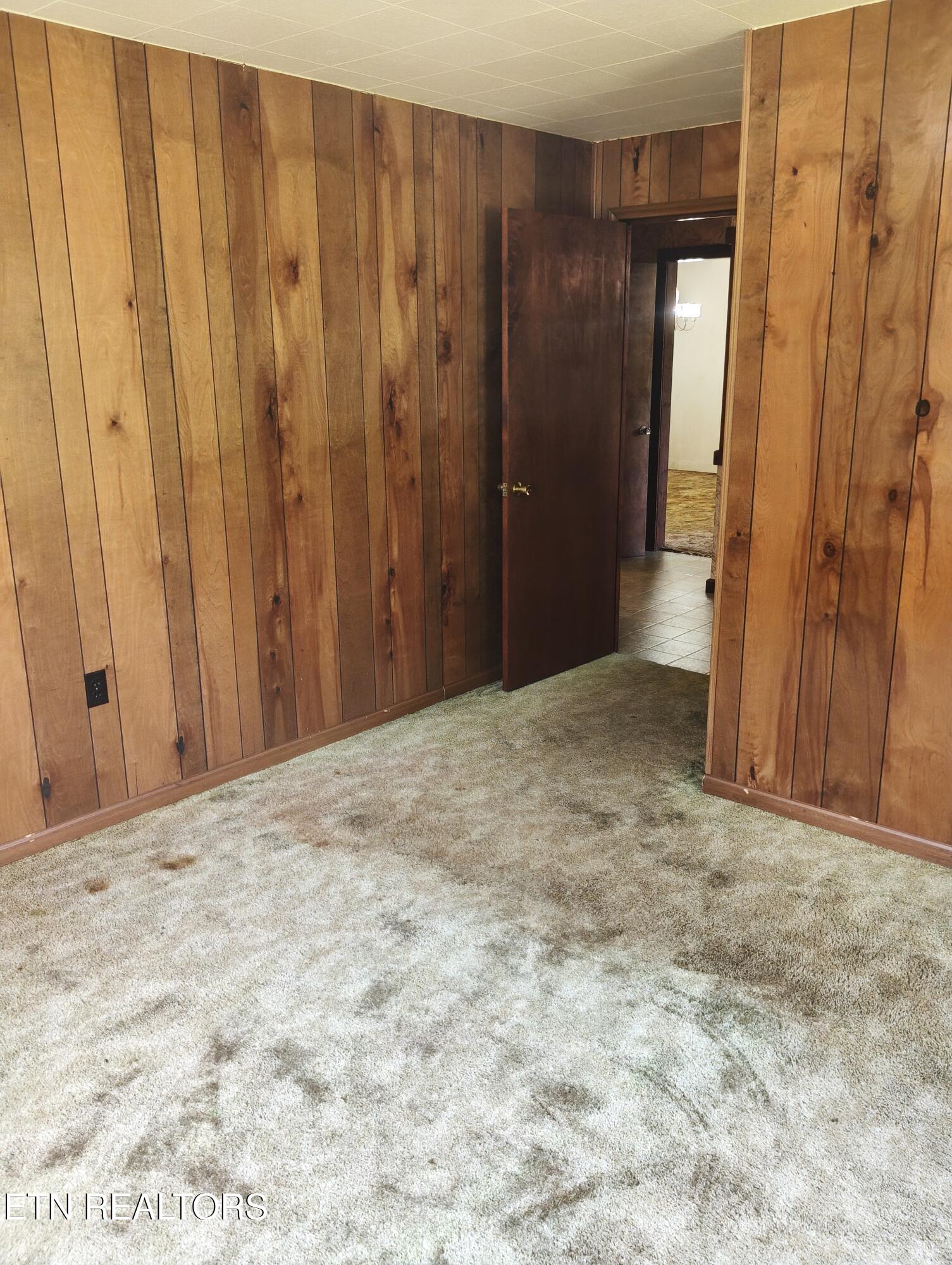 1947 Oody Road Loudon TN 37774