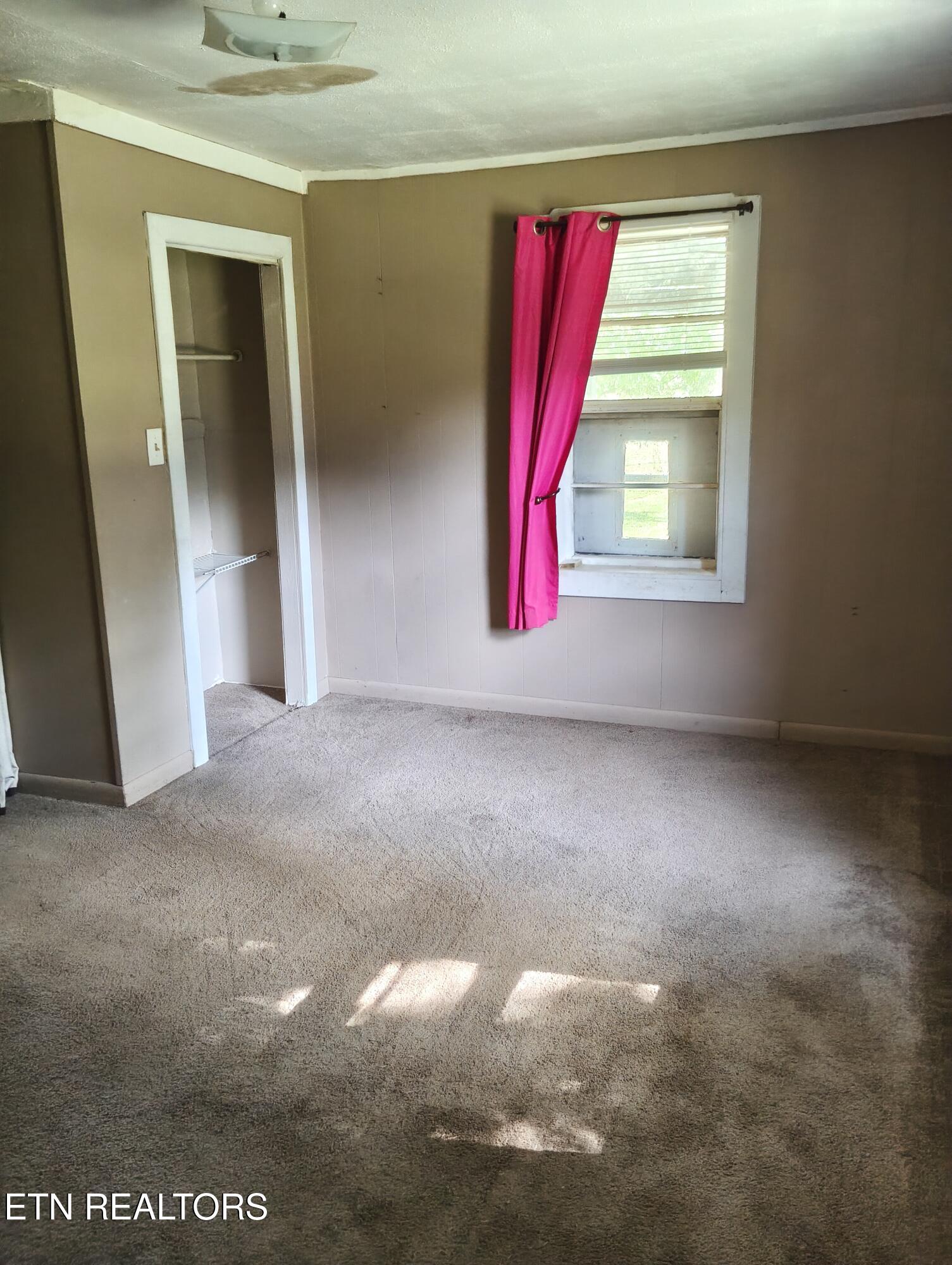 1947 Oody Road Loudon TN 37774