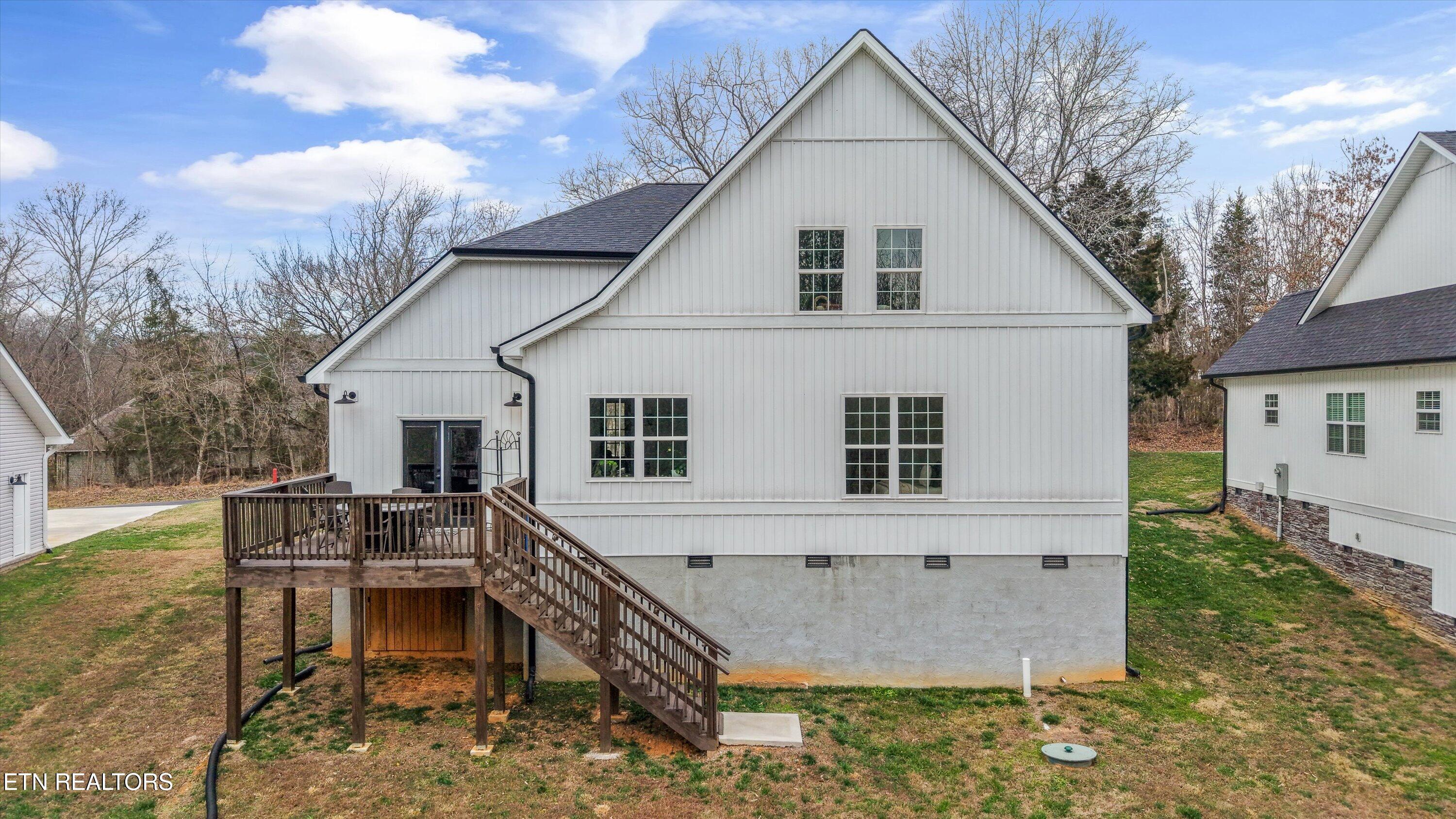 310 Oostagala Lane Loudon TN 37774