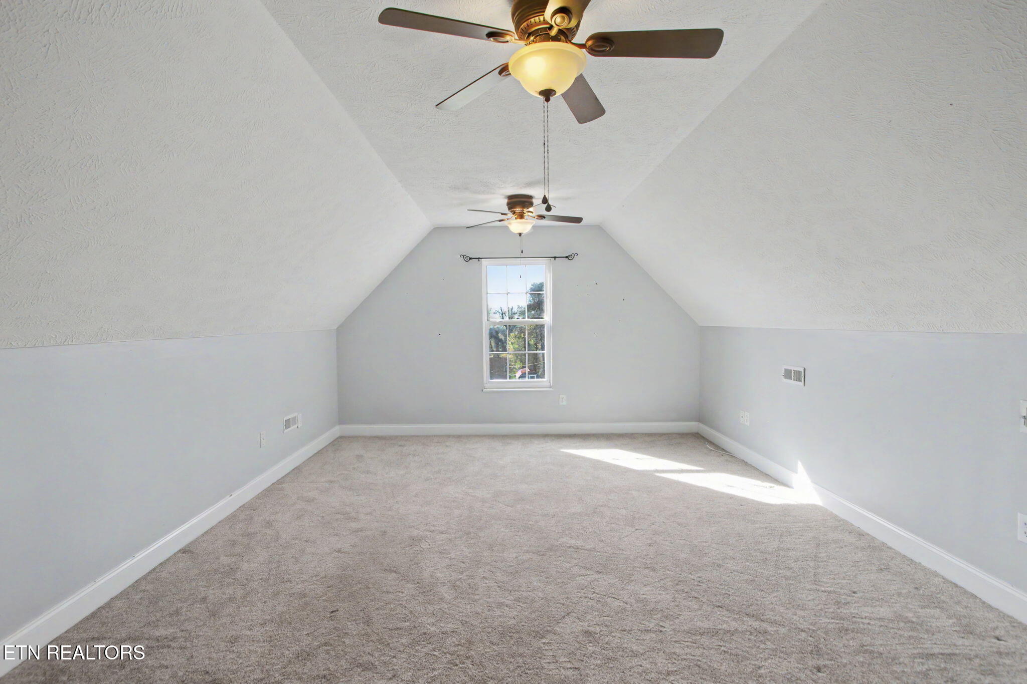 552 Man O War Drive Seymour TN 37865