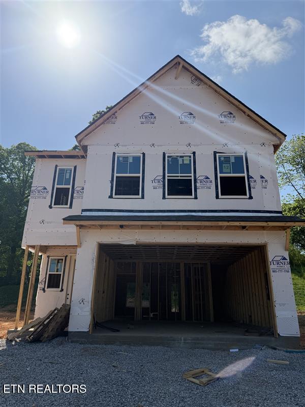 506 8th Avenue Lenoir City TN 37771