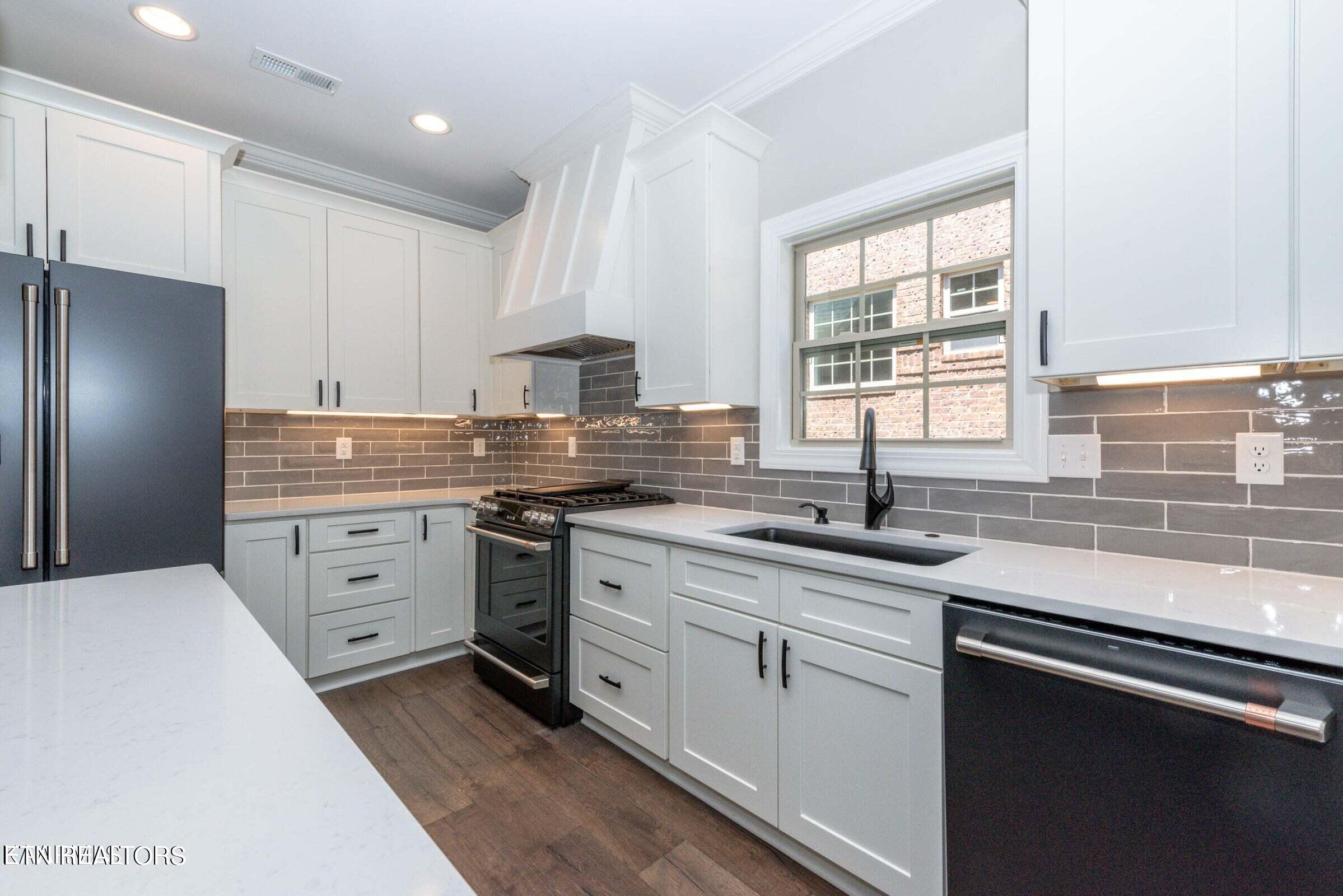 1574 Tsuga Drive Alcoa TN 37701