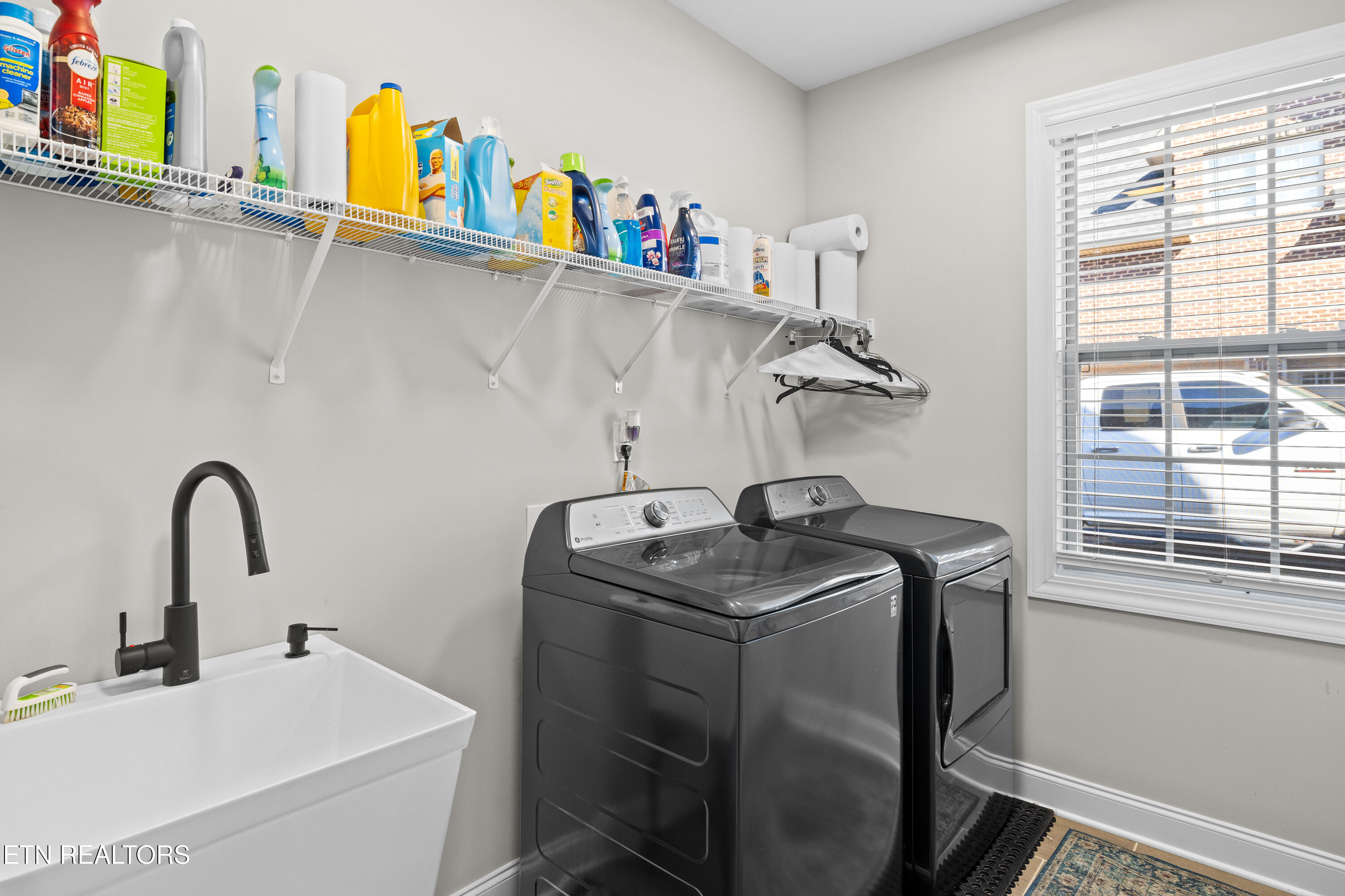 1574 Tsuga Drive Alcoa TN 37701