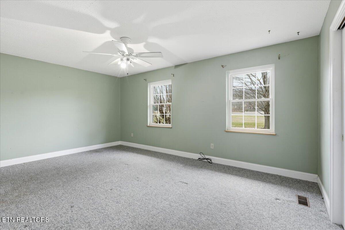 10050 Rutledge Pike Corryton TN 37721