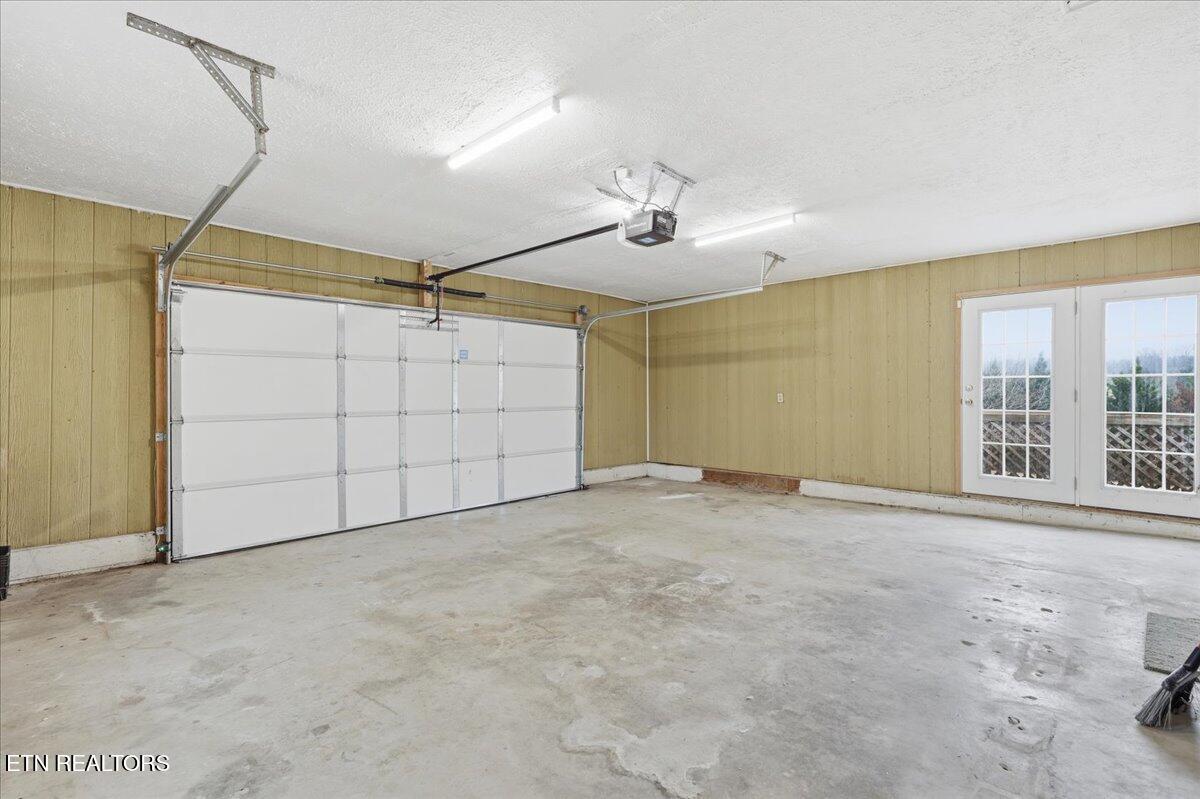 10050 Rutledge Pike Corryton TN 37721