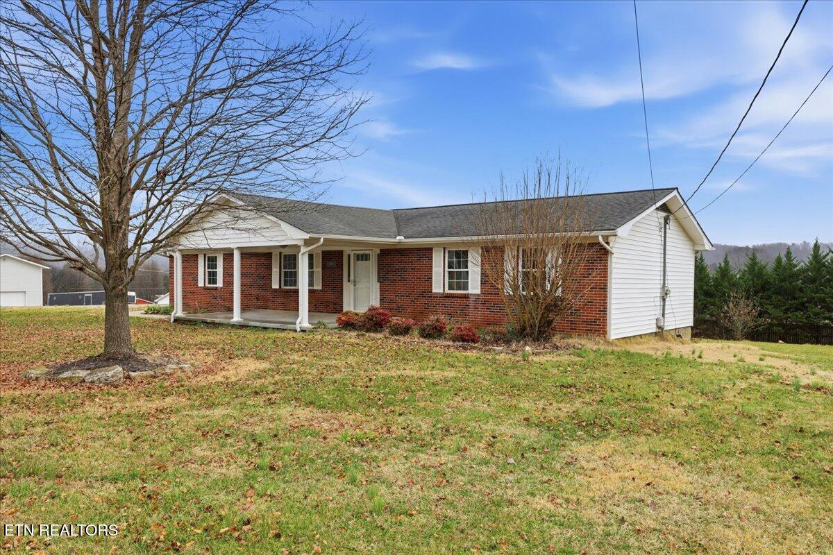 10050 Rutledge Pike Corryton TN 37721