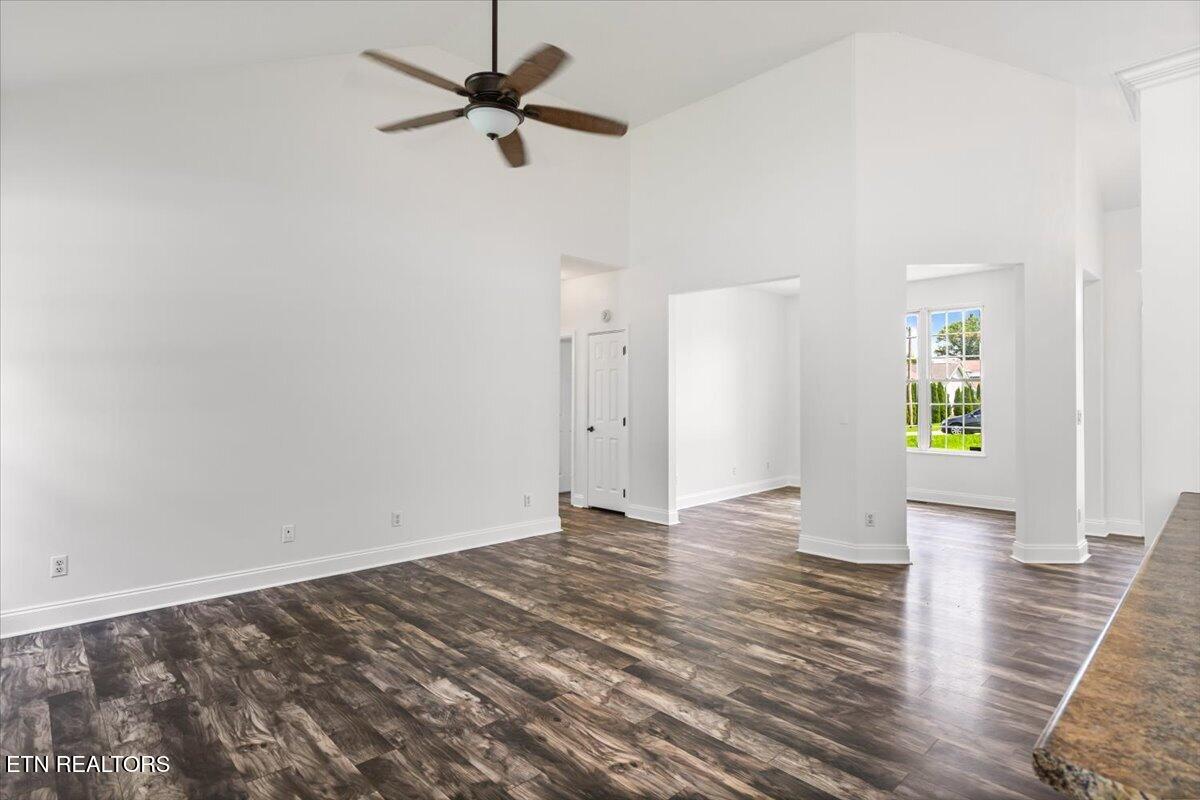108 S Burress Lane Jacksboro TN 37757