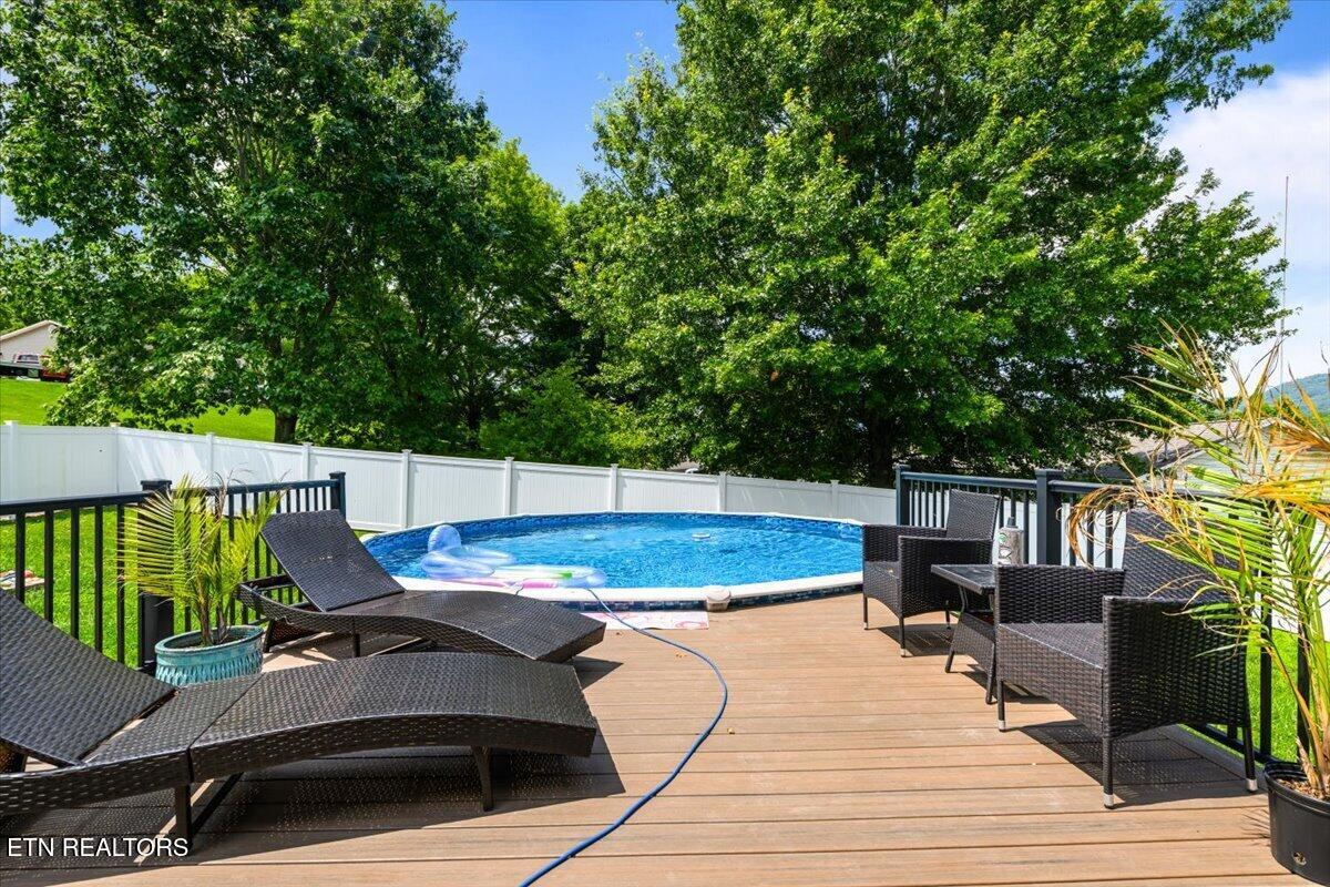 108 S Burress Lane Jacksboro TN 37757