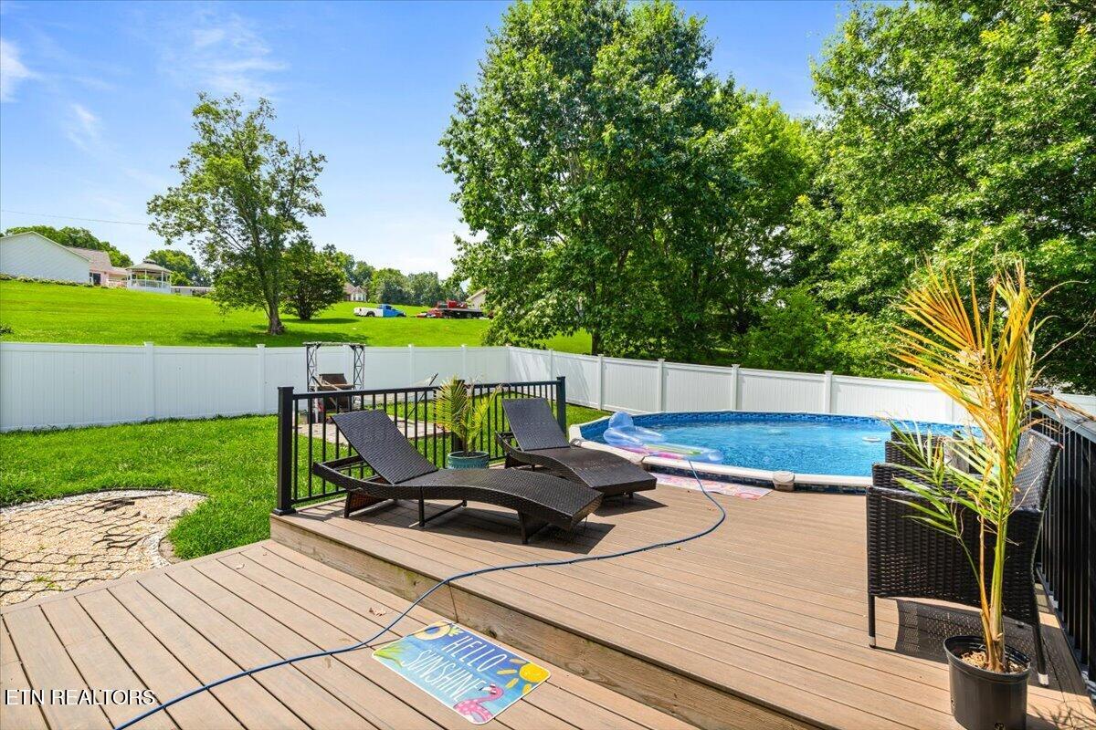 108 S Burress Lane Jacksboro TN 37757