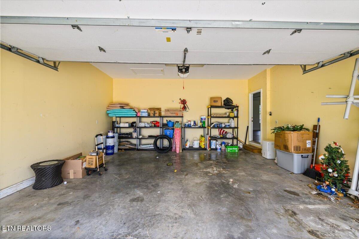108 S Burress Lane Jacksboro TN 37757