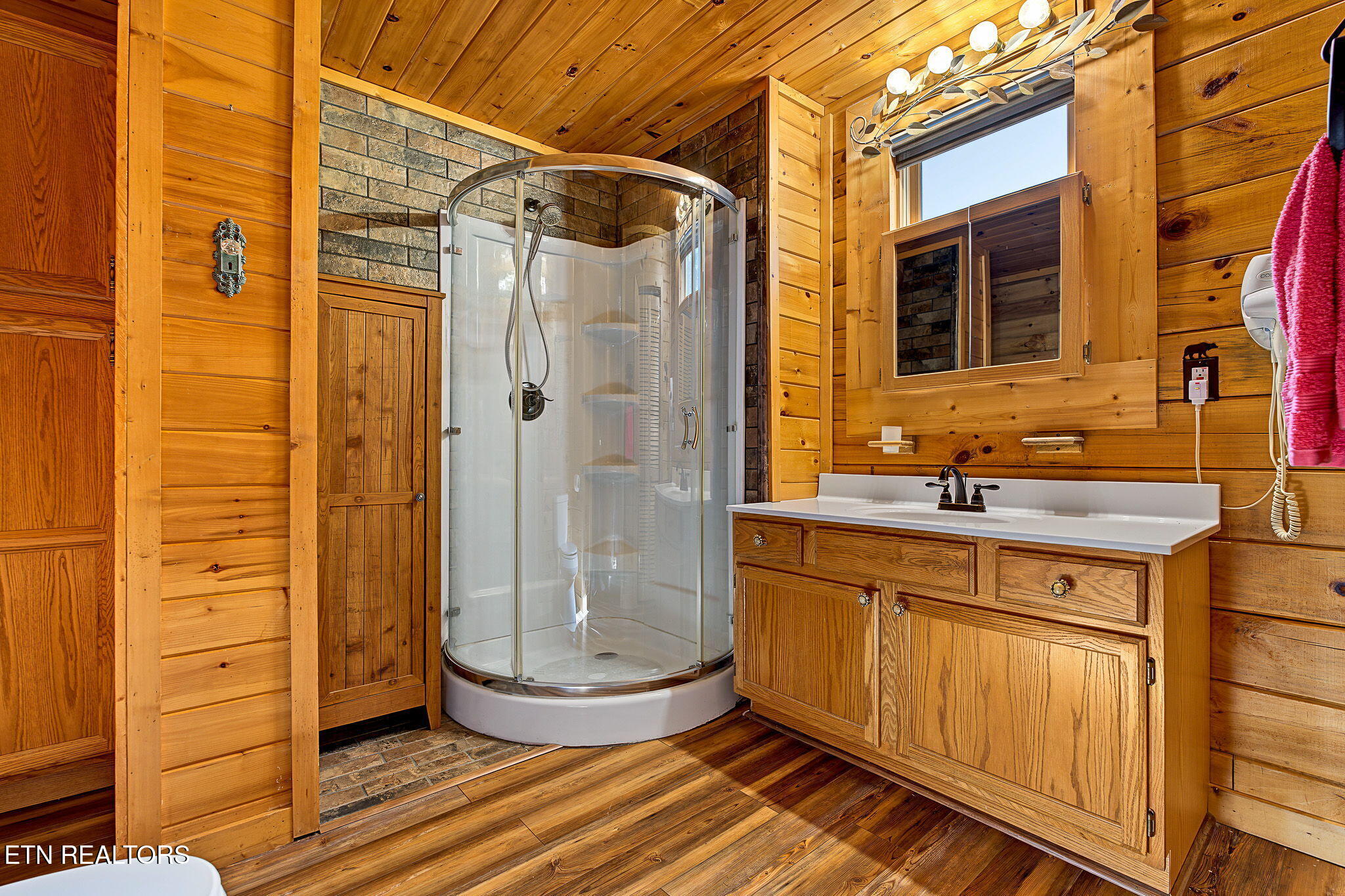 1023 Gordon Way Sevierville TN 37876