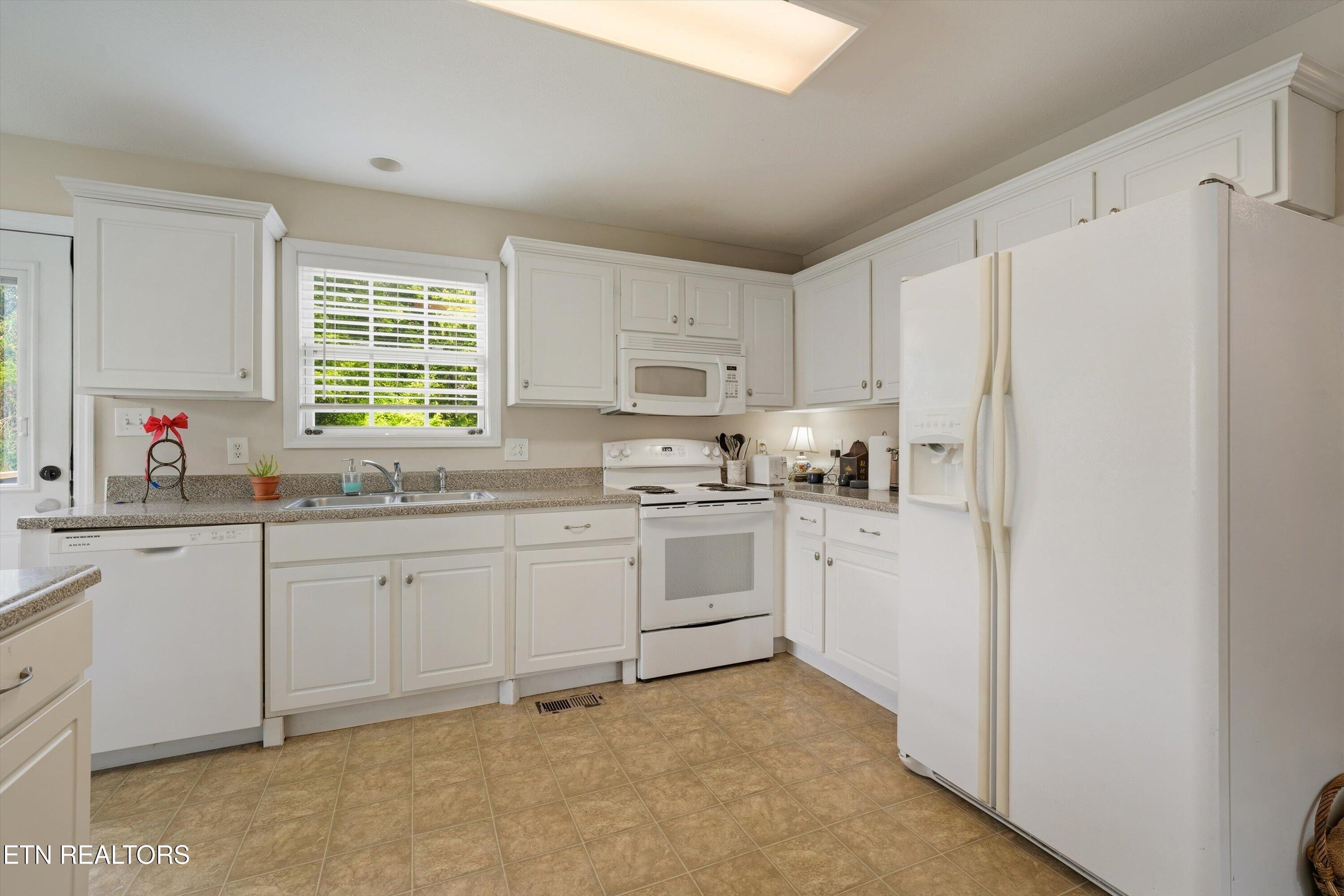4713 Creek Rock Lane Knoxville TN 37918