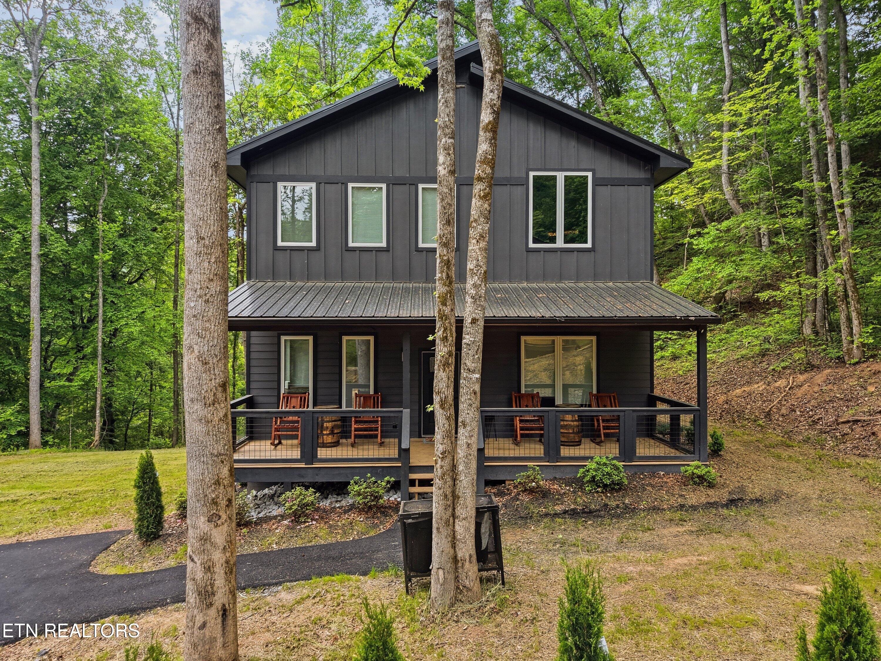 2825 Whisper Creek Lane Sevierville TN 37862