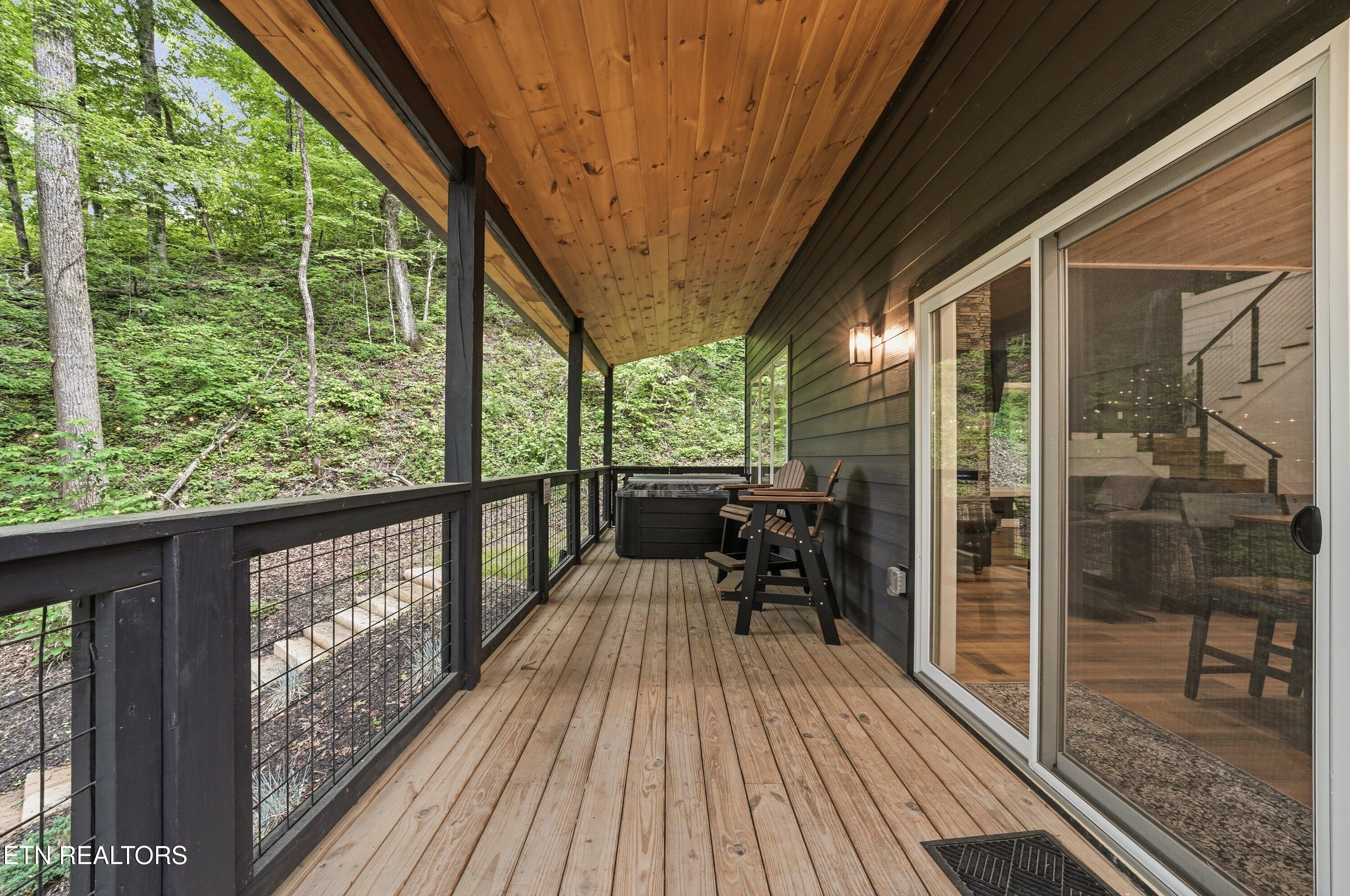 2825 Whisper Creek Lane Sevierville TN 37862