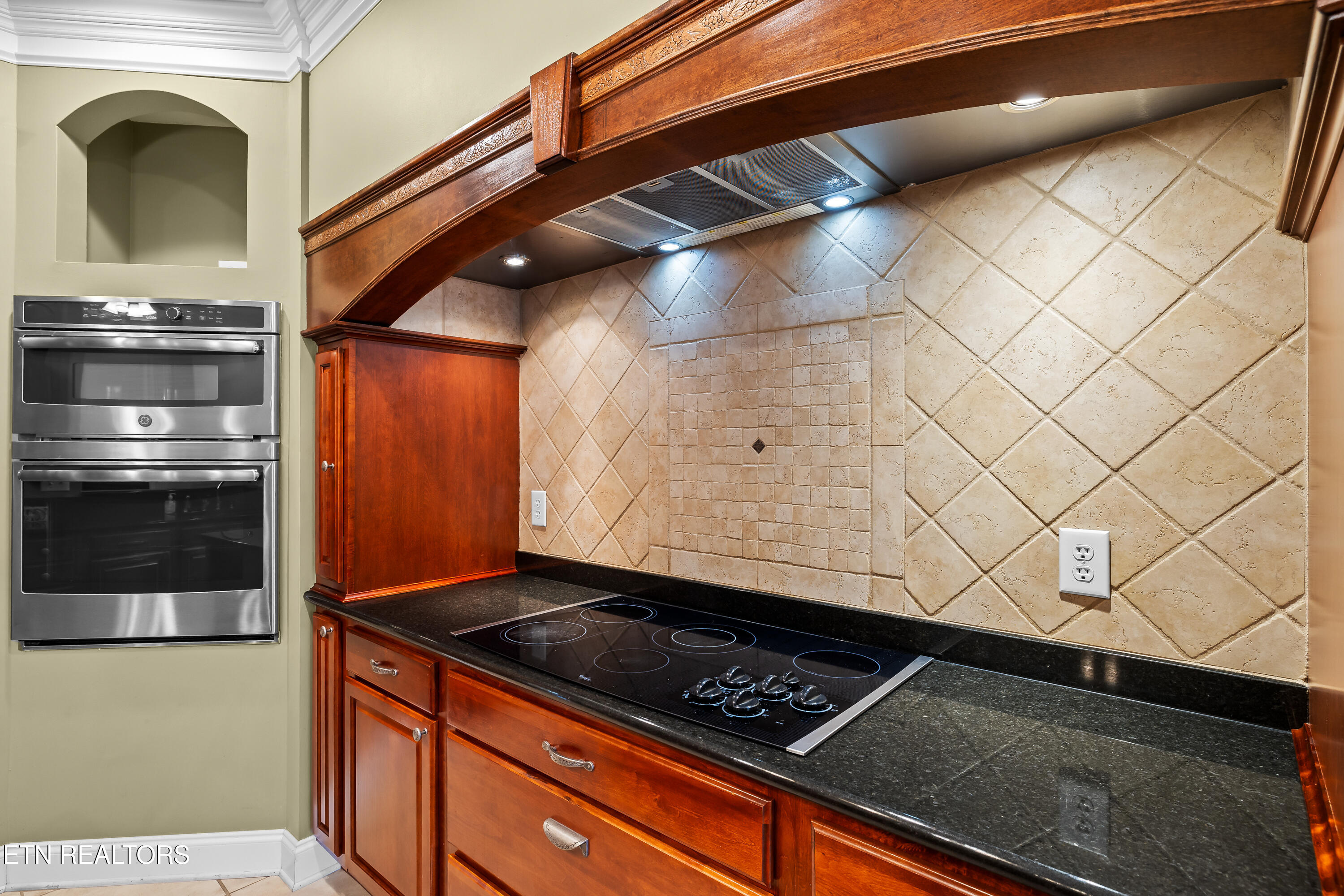 210 Indian Shadows Drive Maryville TN 37801