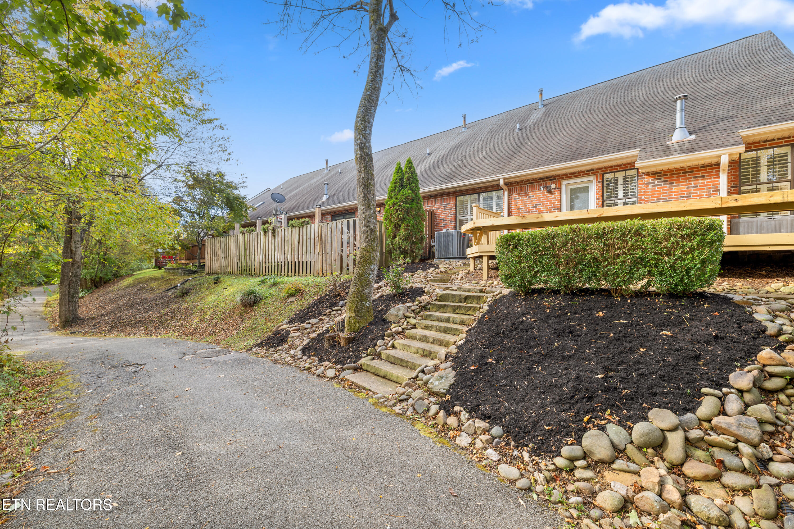 552 Farragut Commons Drive Knoxville TN 37934