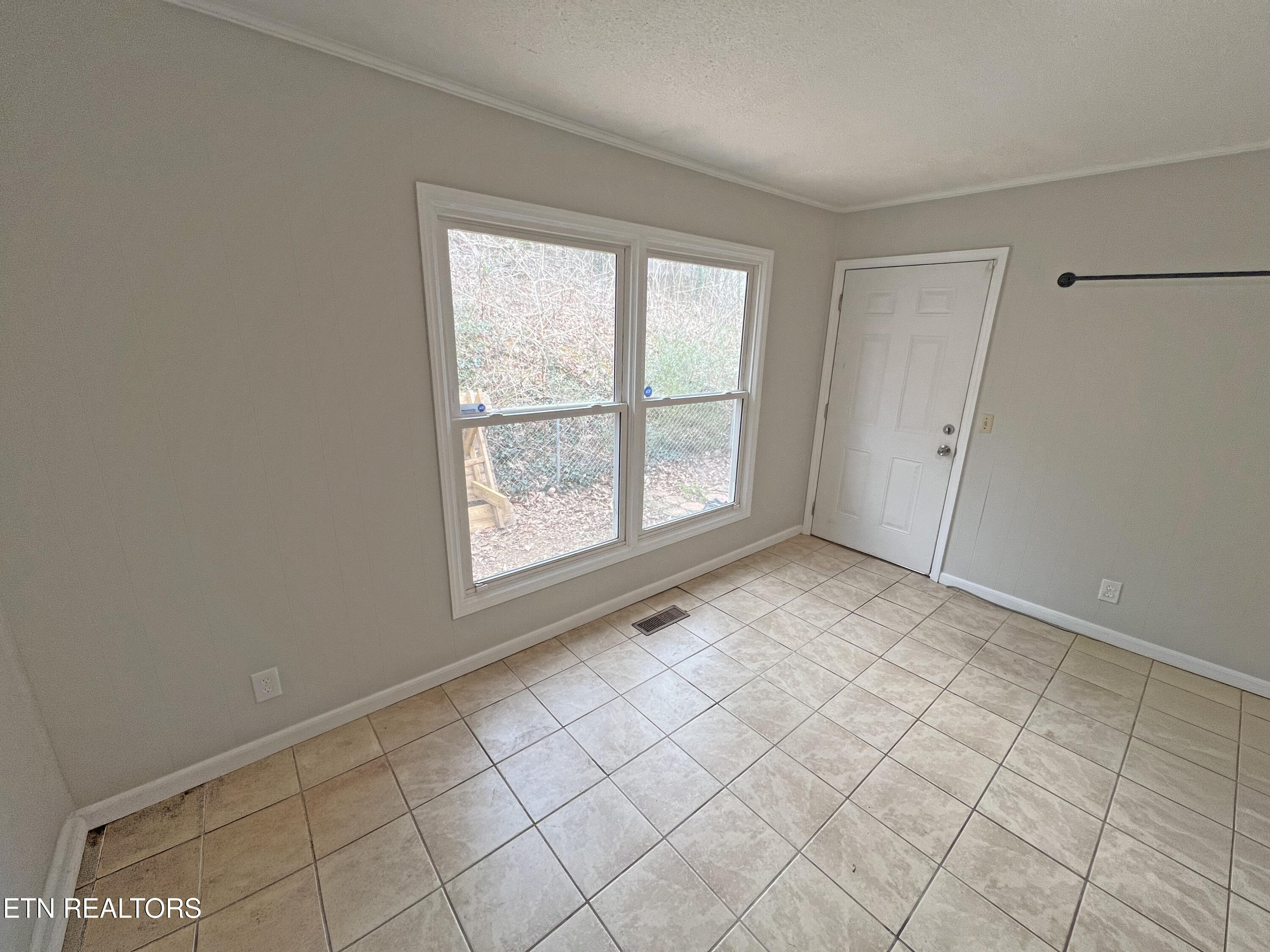 2041 NW Valley Hills Lane Cleveland TN 37311