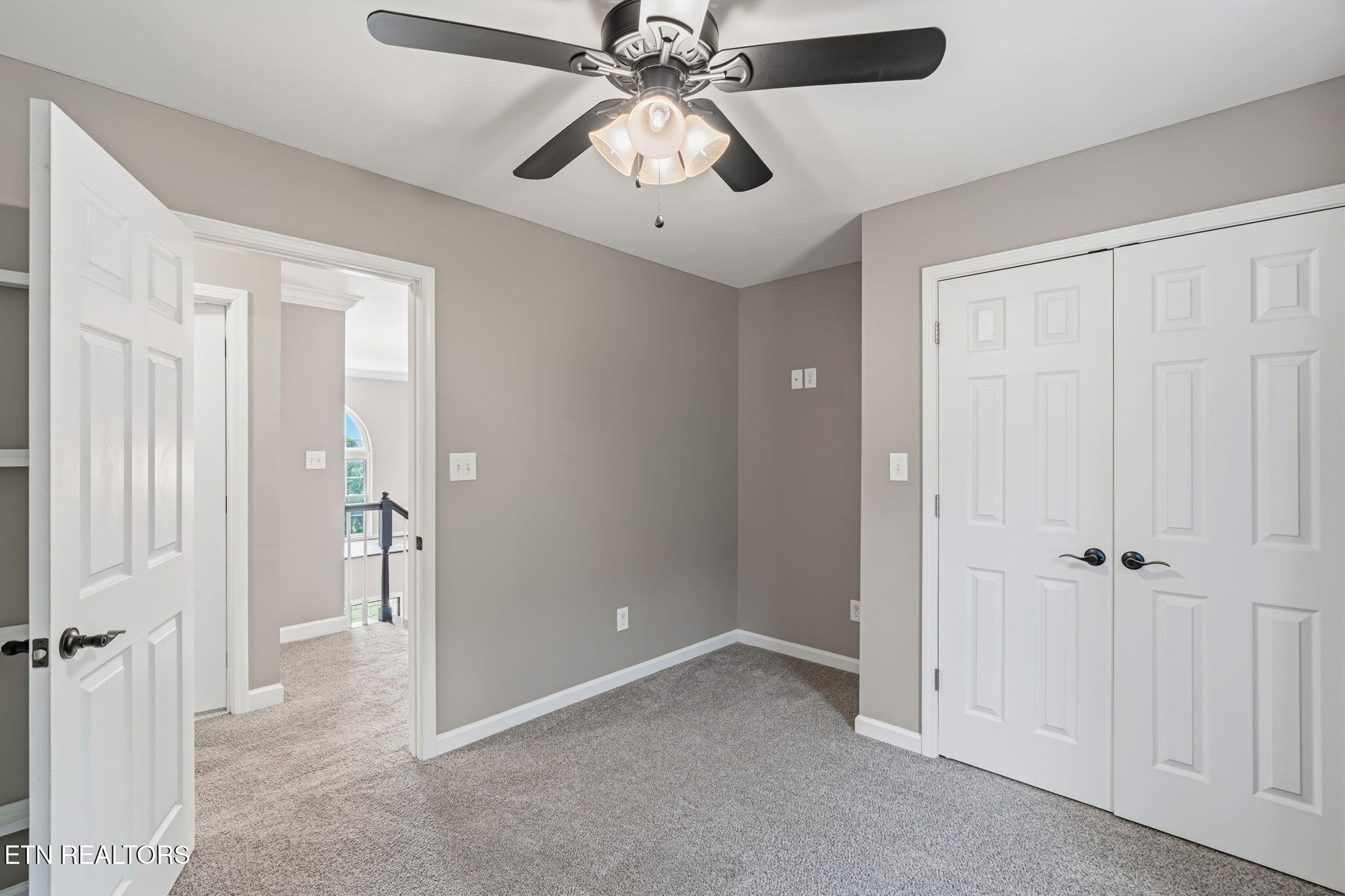 10019 Castleglen Lane Knoxville TN 37922