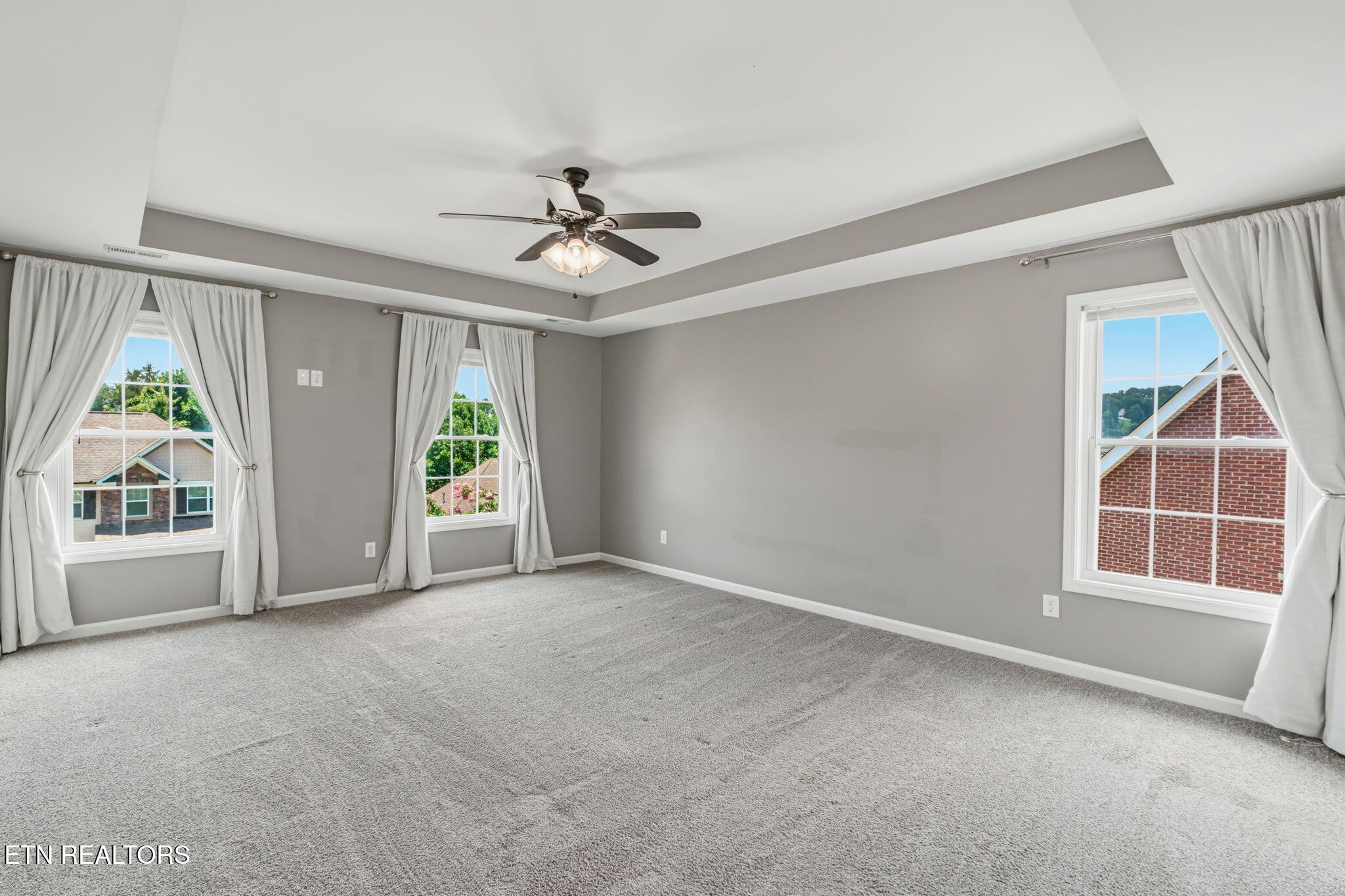 10019 Castleglen Lane Knoxville TN 37922