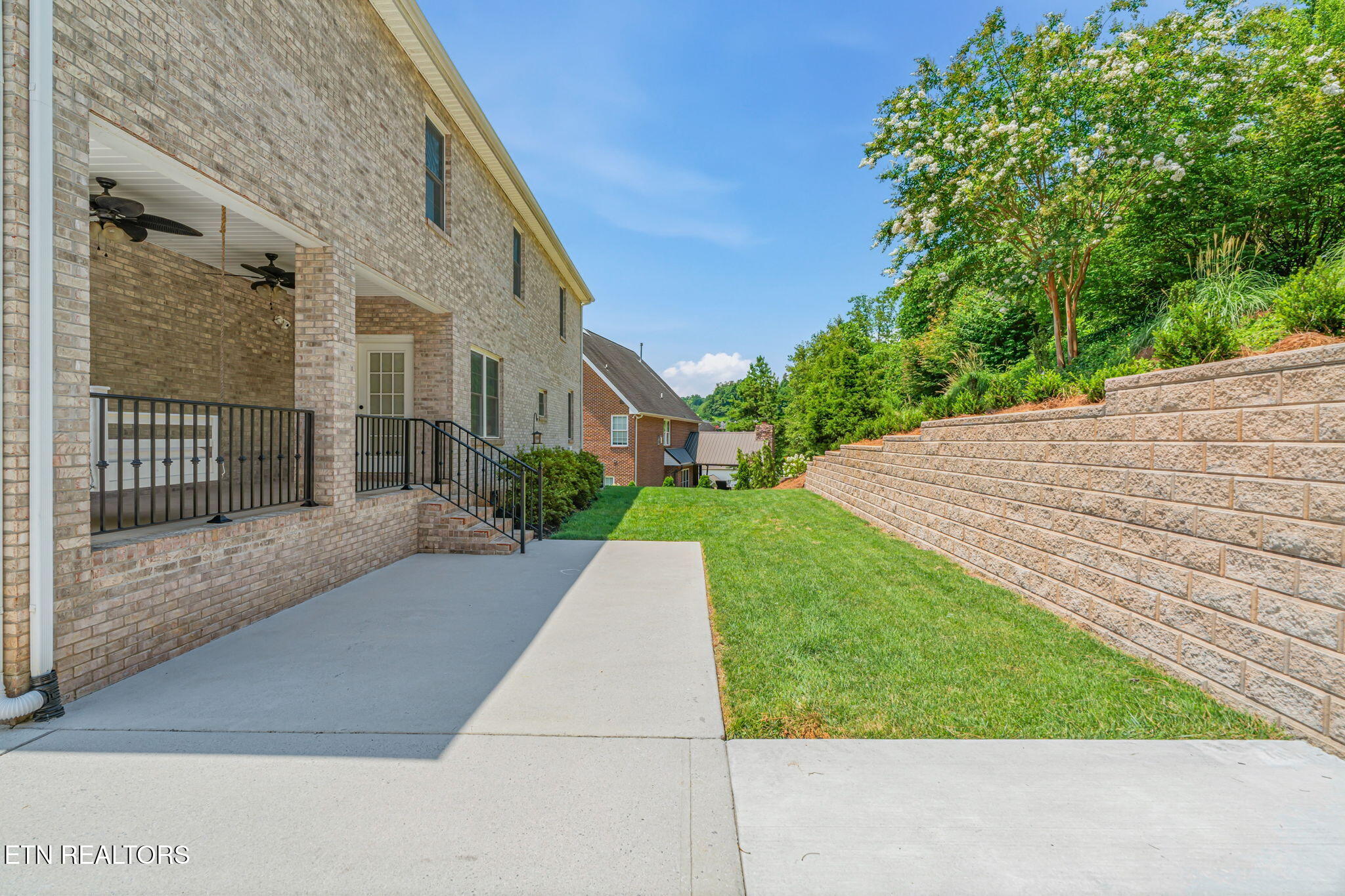 10019 Castleglen Lane Knoxville TN 37922