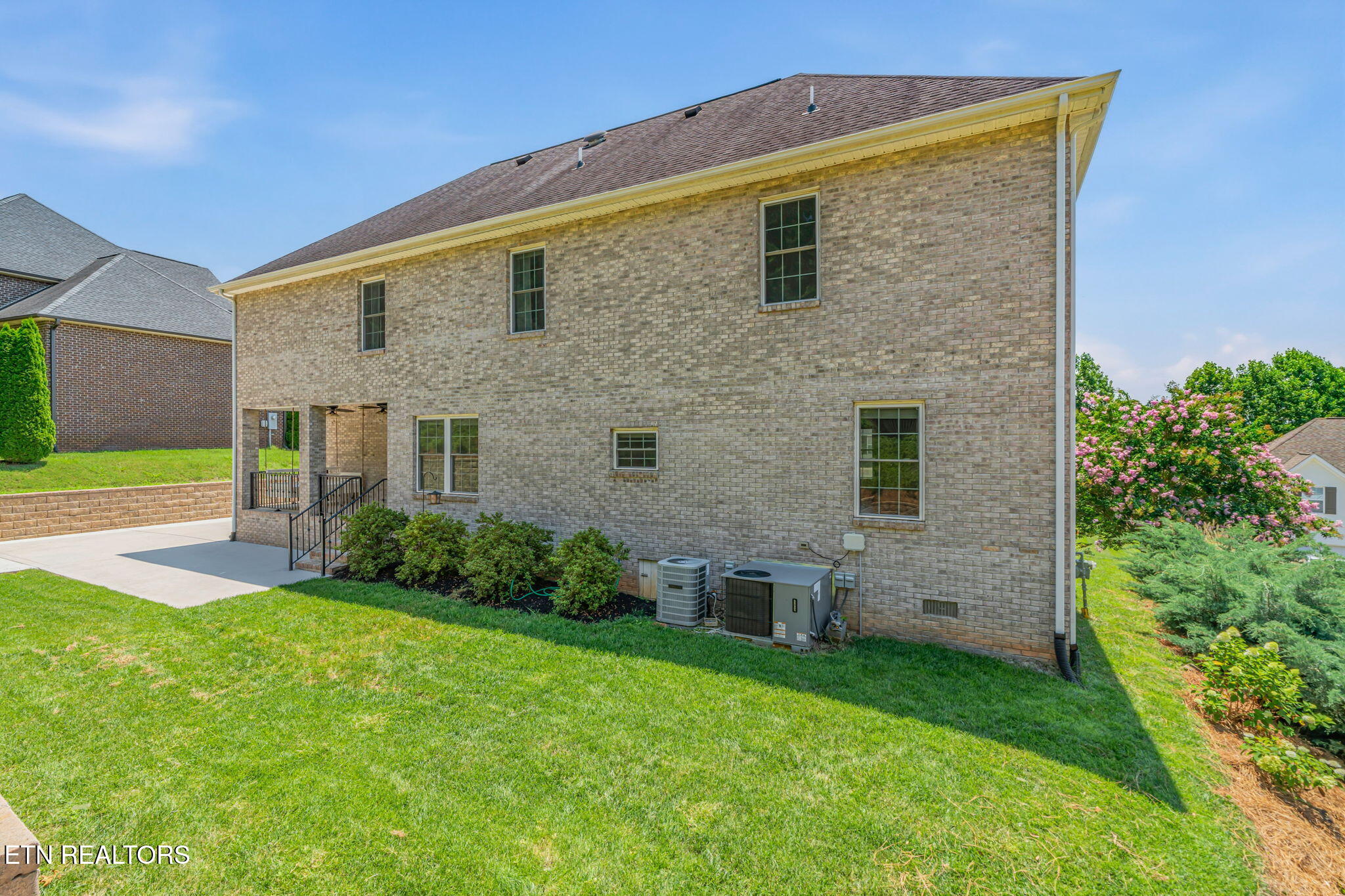 10019 Castleglen Lane Knoxville TN 37922