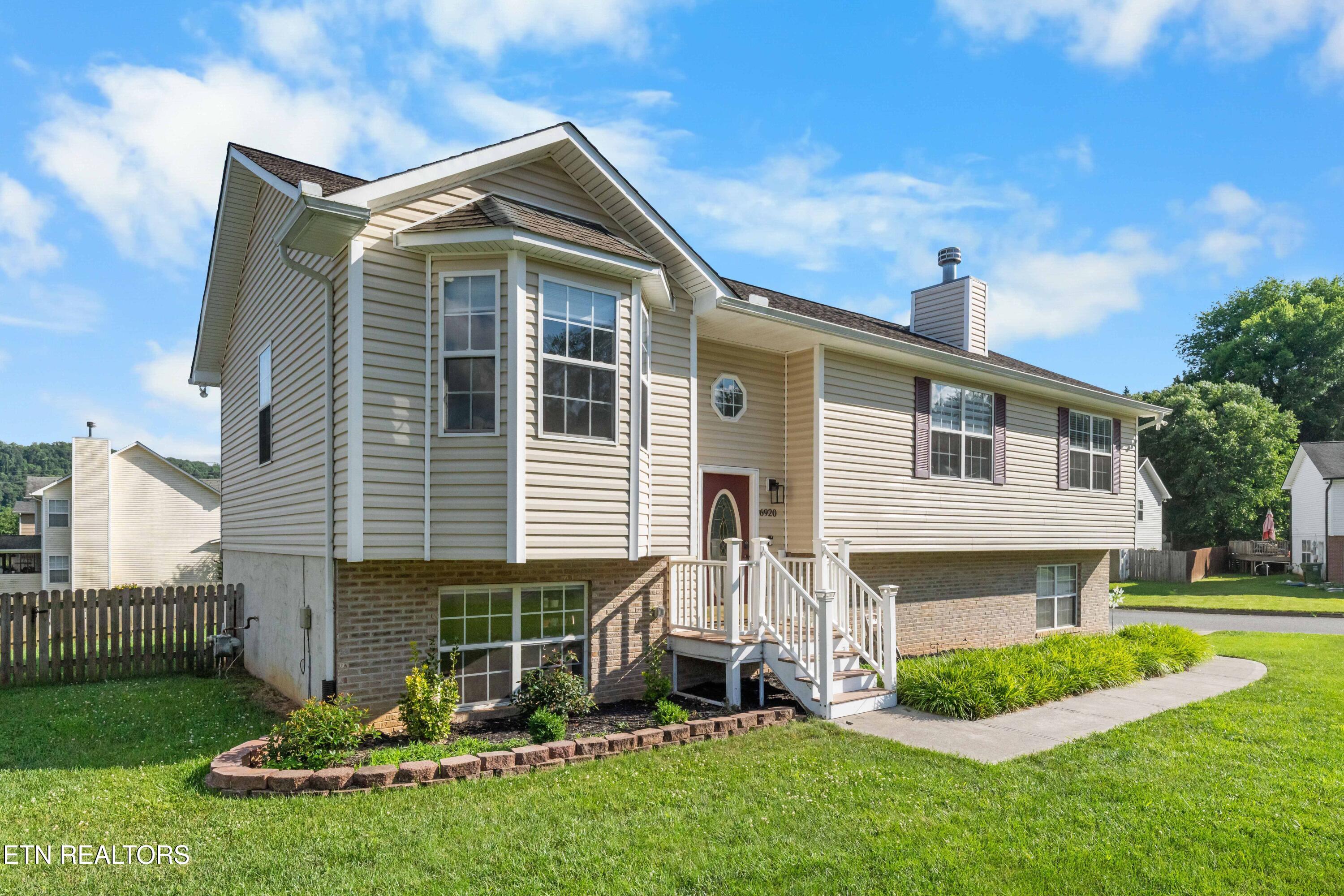 6920 Rambling Brooks Lane Knoxville TN 37918