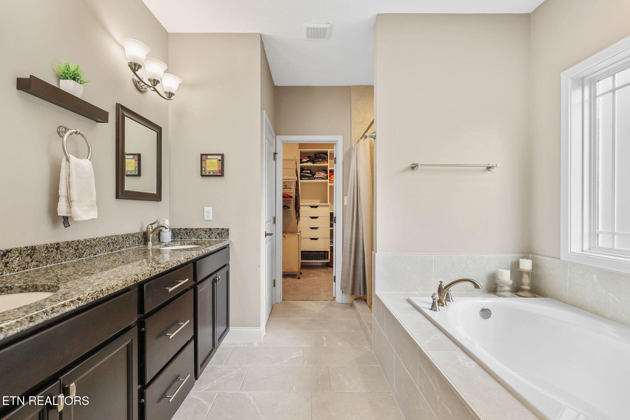 11322 Orvis Lane Knoxville TN 37932