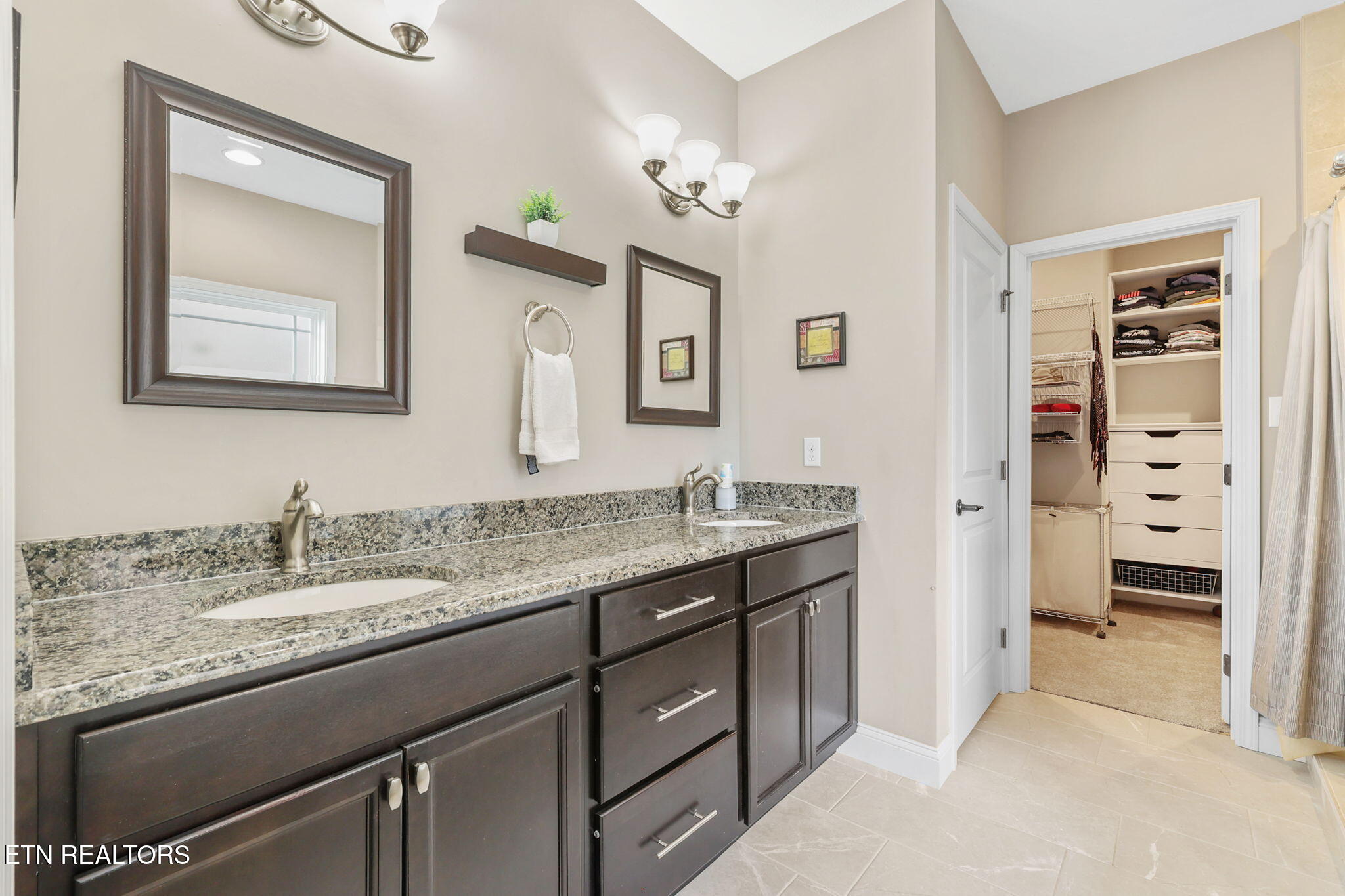 11322 Orvis Lane Knoxville TN 37932