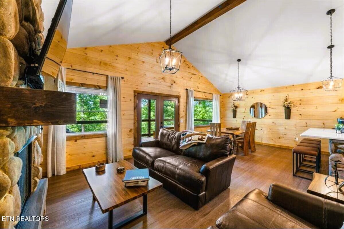 344 Silverbell Hgts Lane Gatlinburg TN 37738