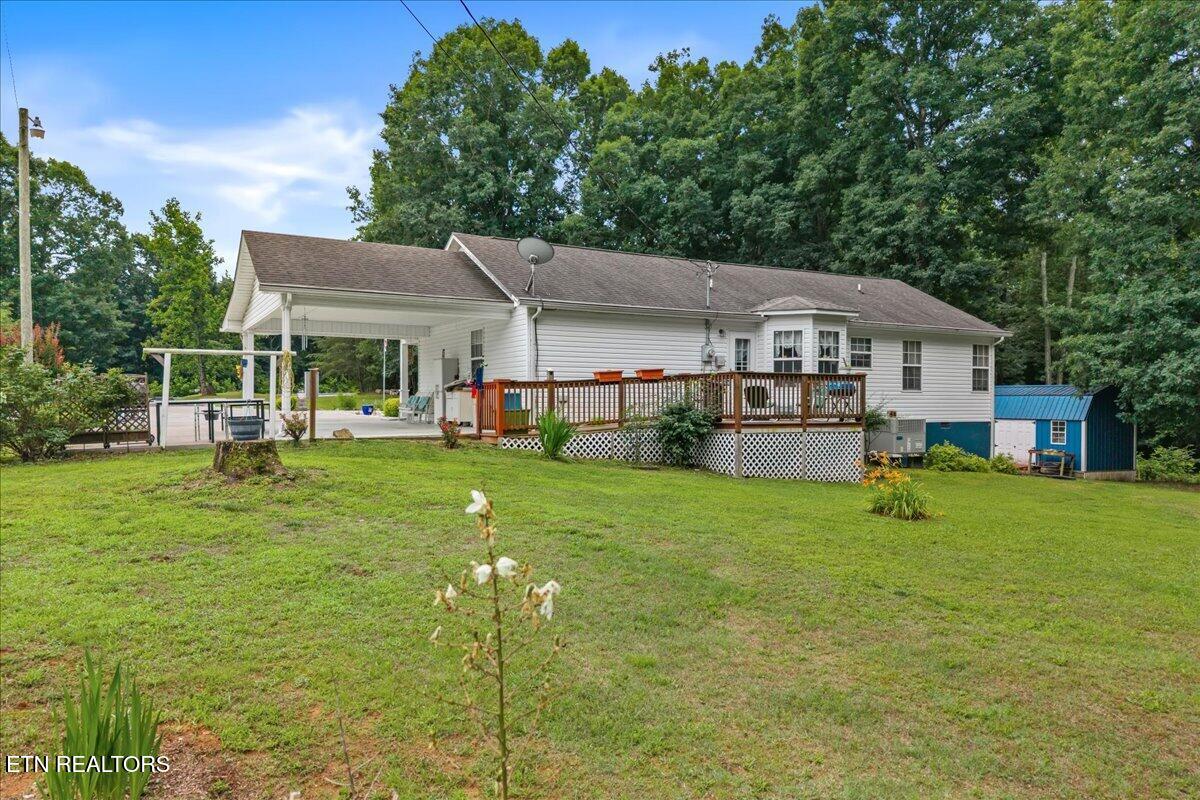 2039 E Highway 322 Sweetwater TN 37874