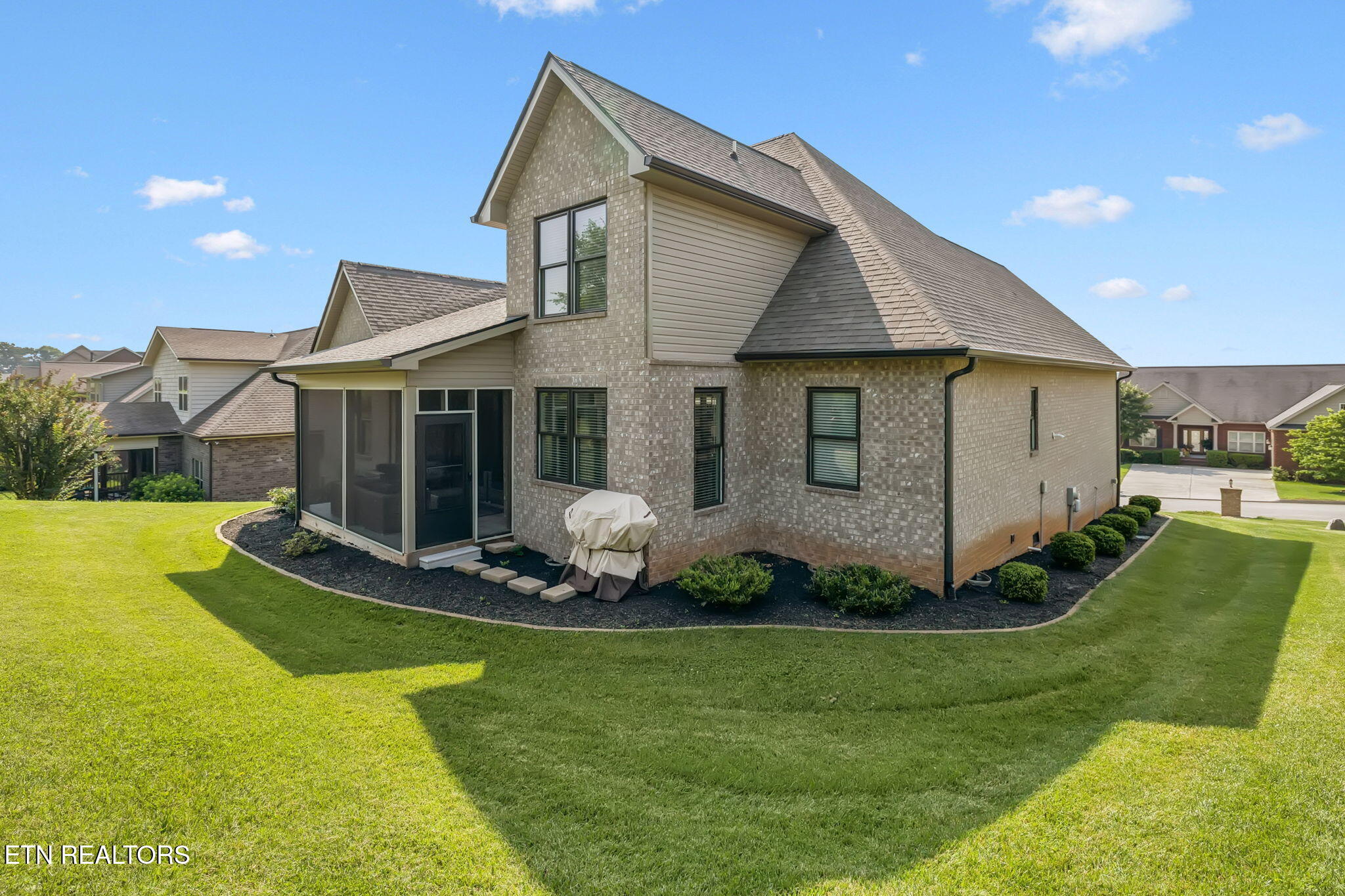 854 Kennesaw Lane Lenoir City TN 37771