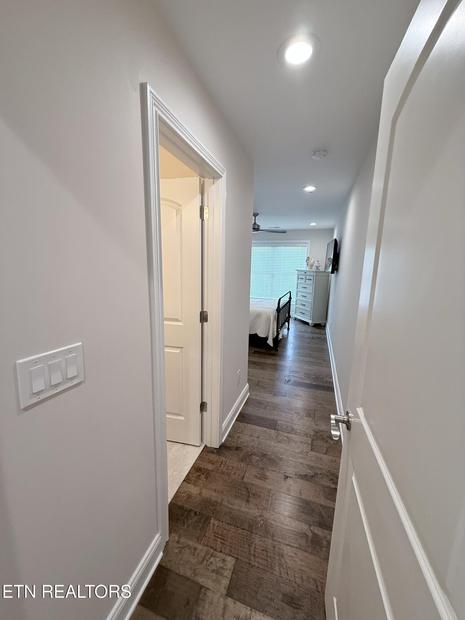 854 Kennesaw Lane Lenoir City TN 37771
