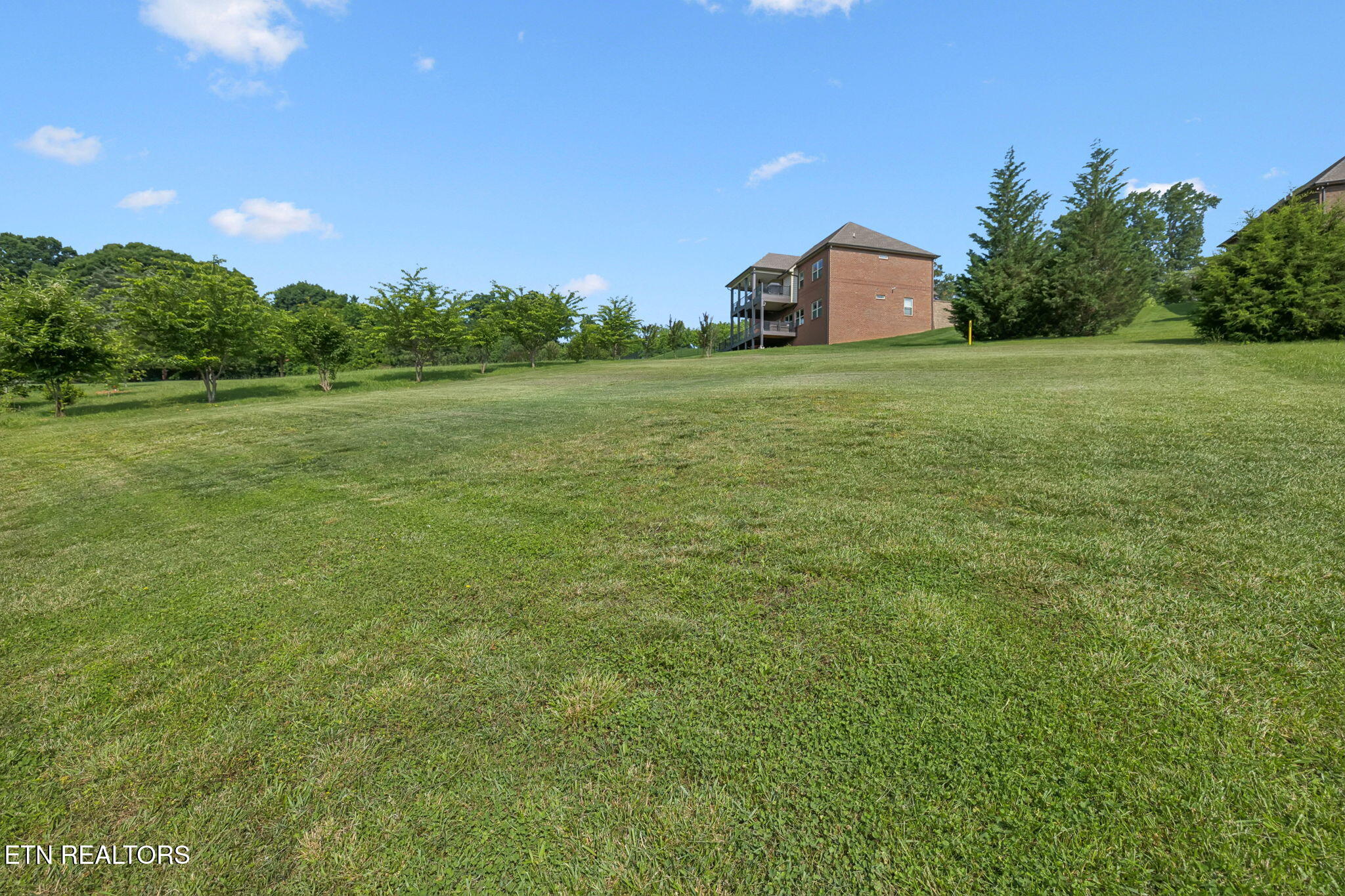854 Kennesaw Lane Lenoir City TN 37771