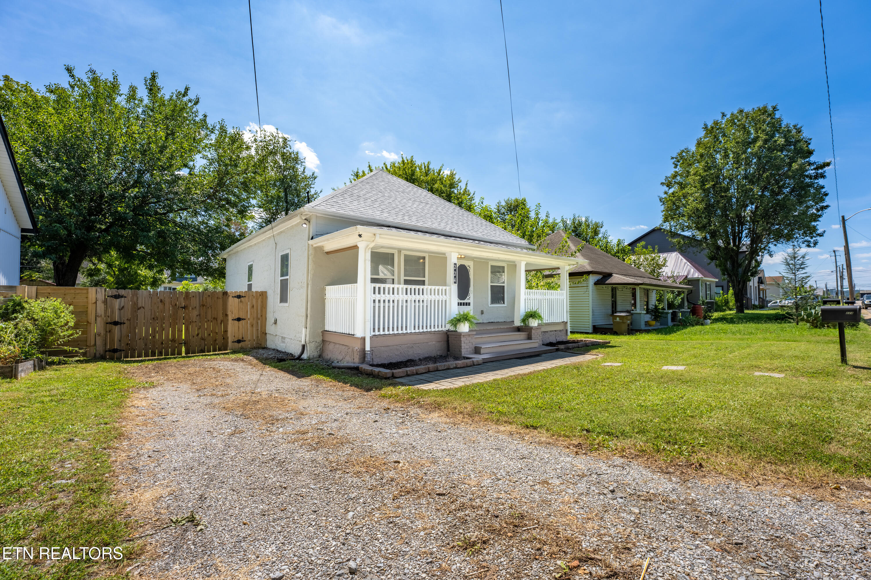 224 E Morelia Avenue Knoxville TN 37917