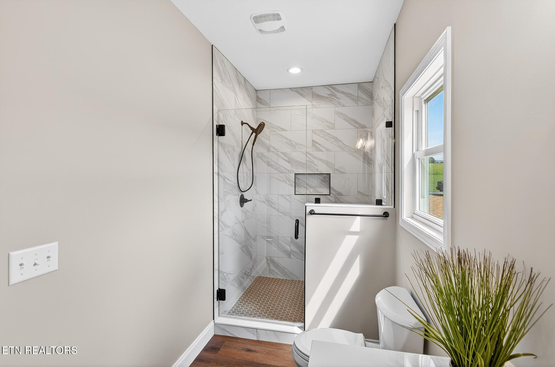 50 Emperor Lane Greeneville TN 37743