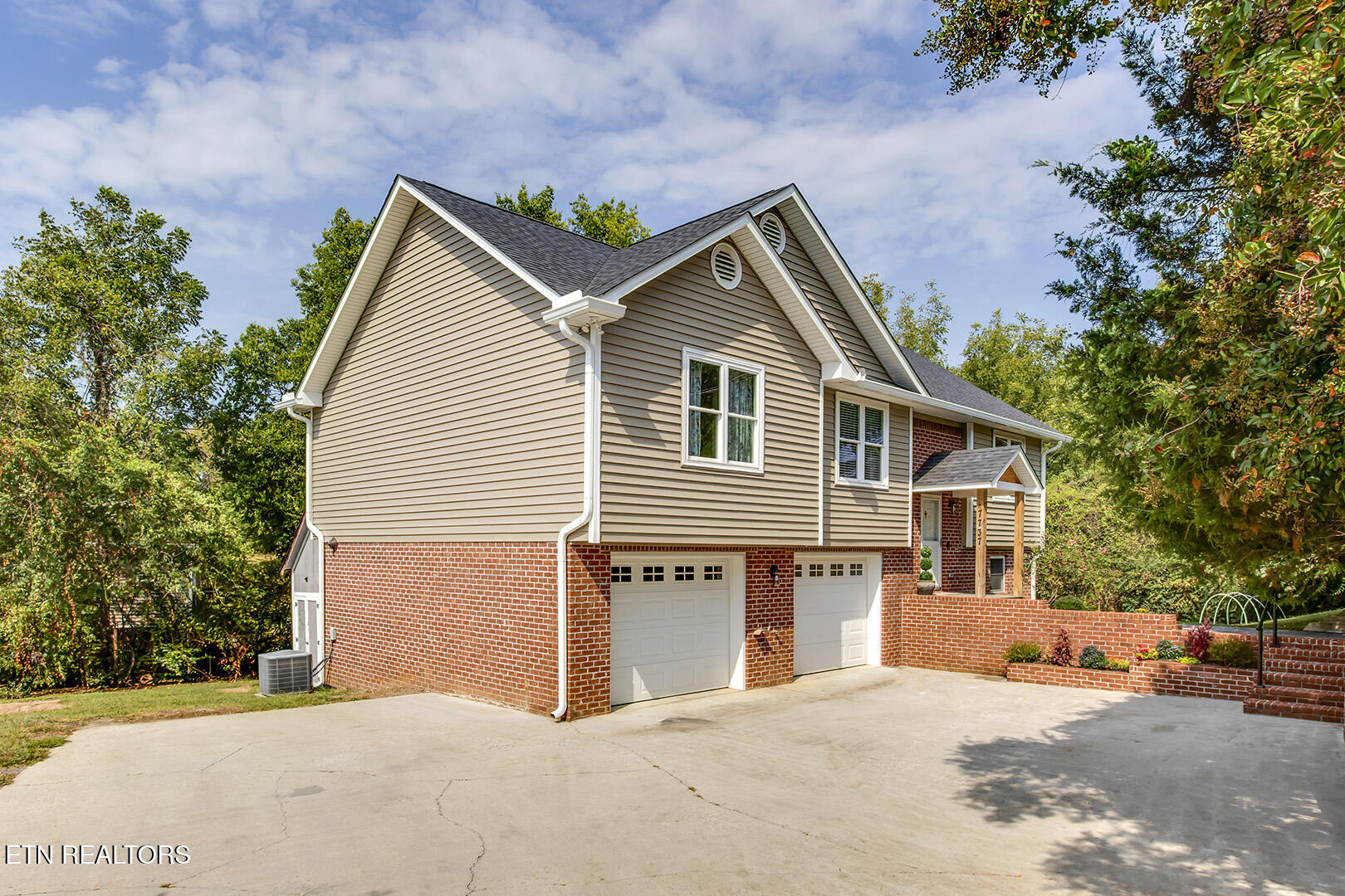 7737 Griffith Road Knoxville TN 37938