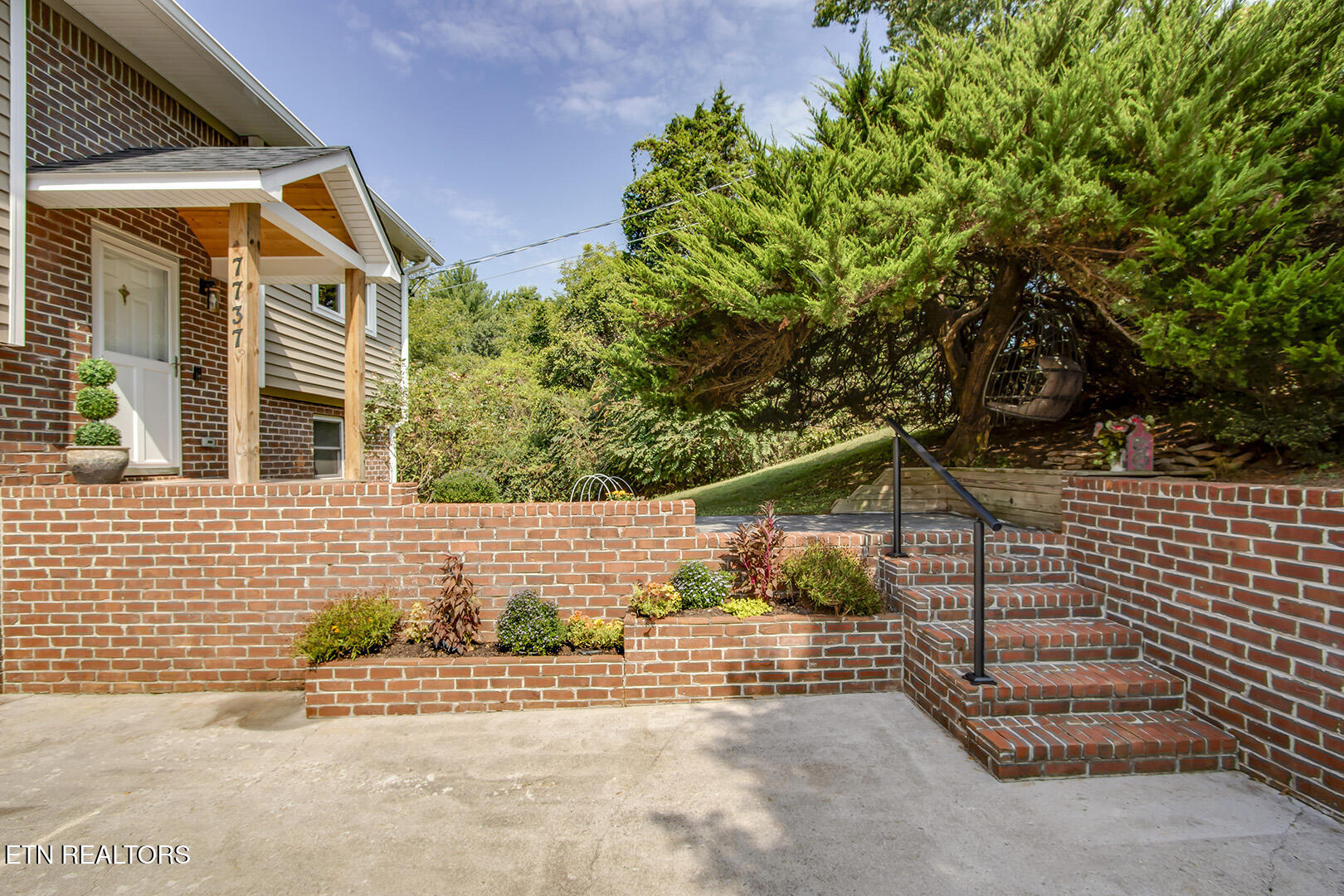 7737 Griffith Road Knoxville TN 37938