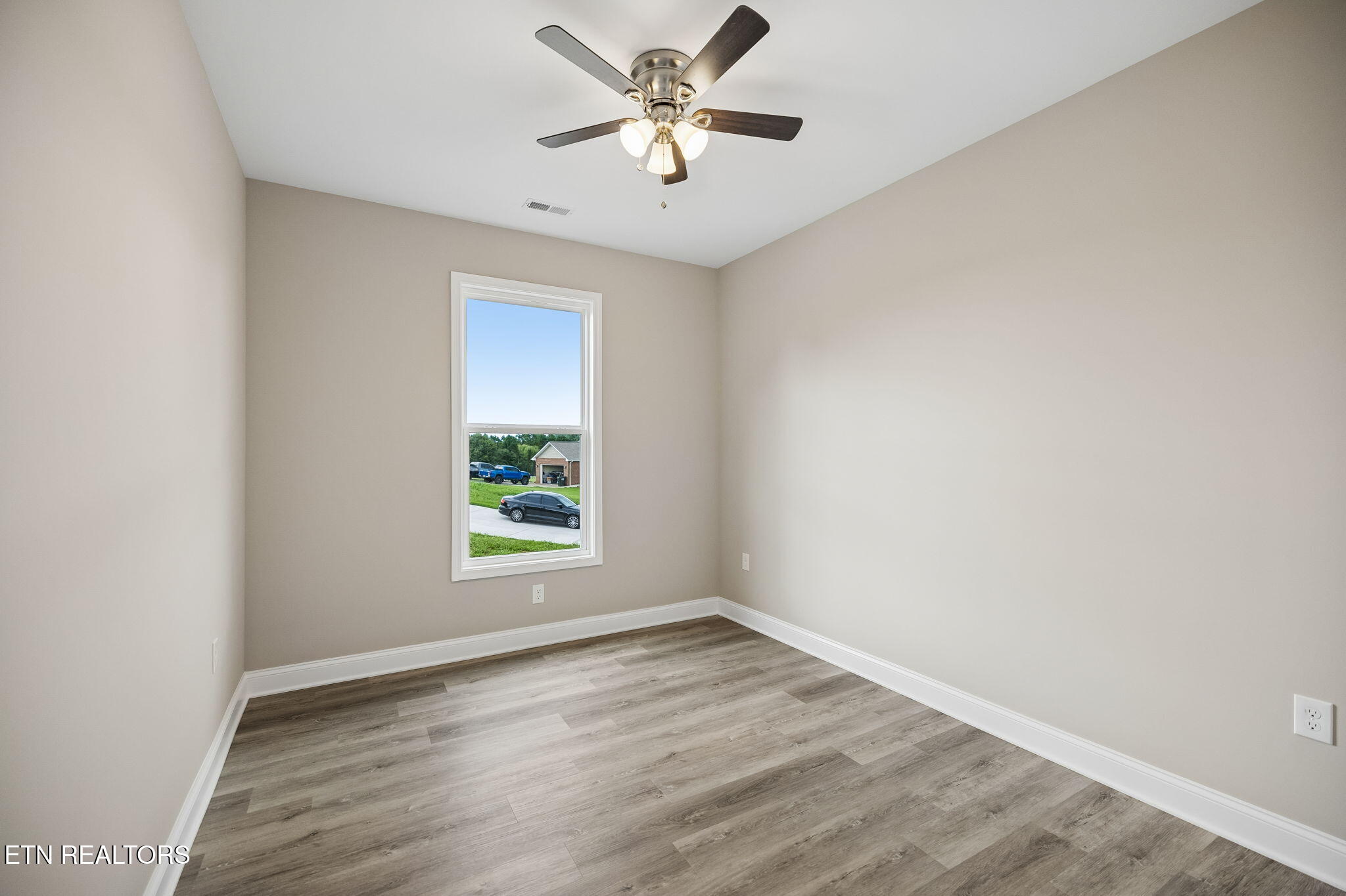 304 Moores Way Madisonville TN 37354