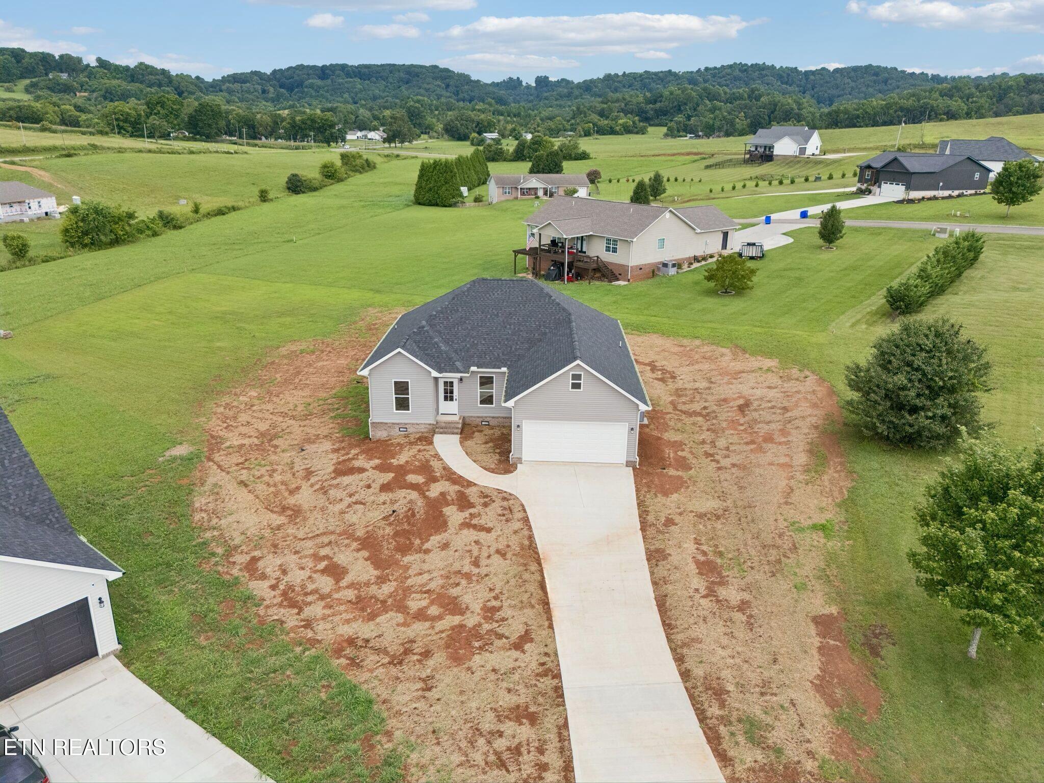 304 Moores Way Madisonville TN 37354