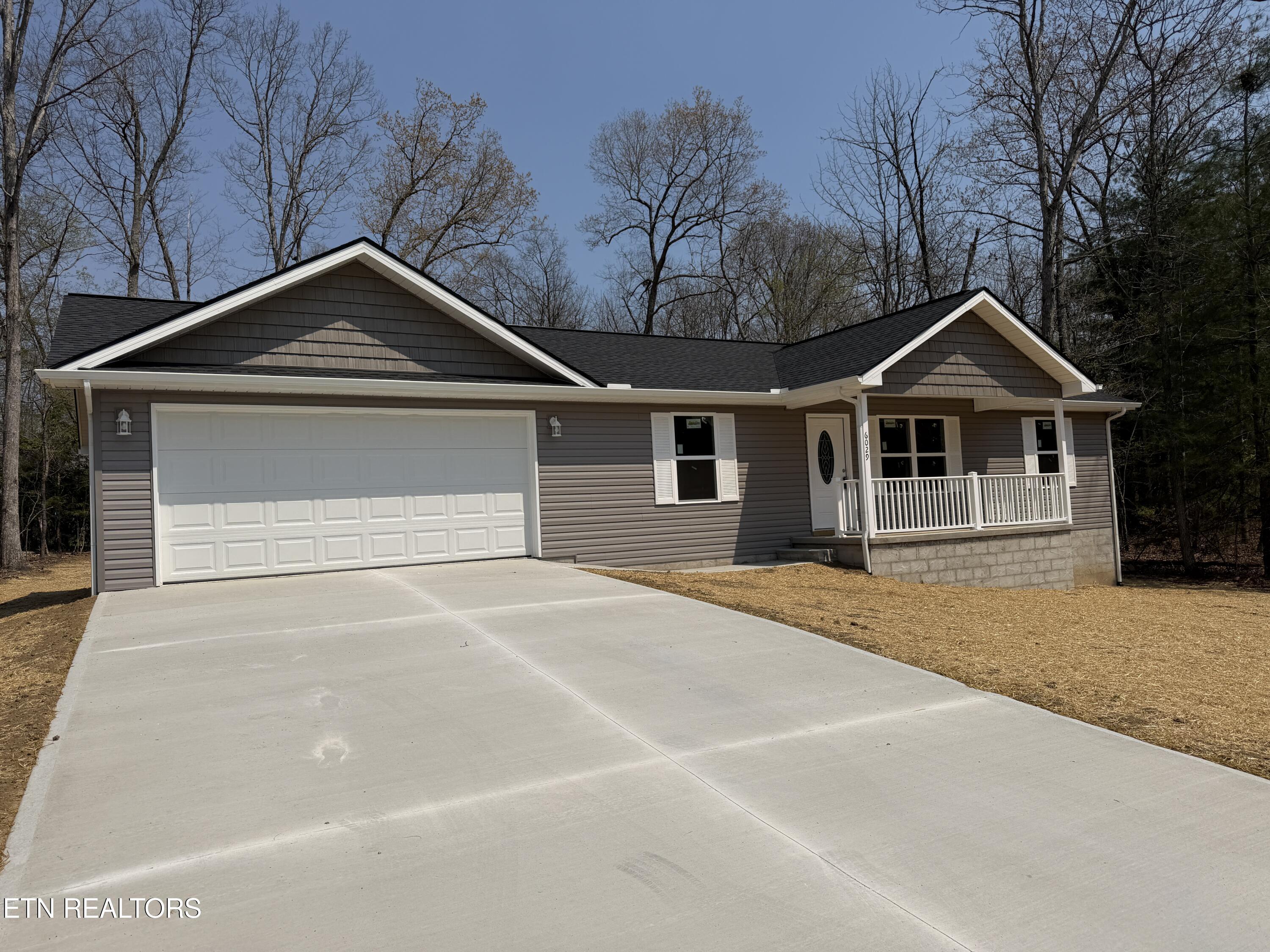 6029 Pocahontas Lane Crossville TN 38572
