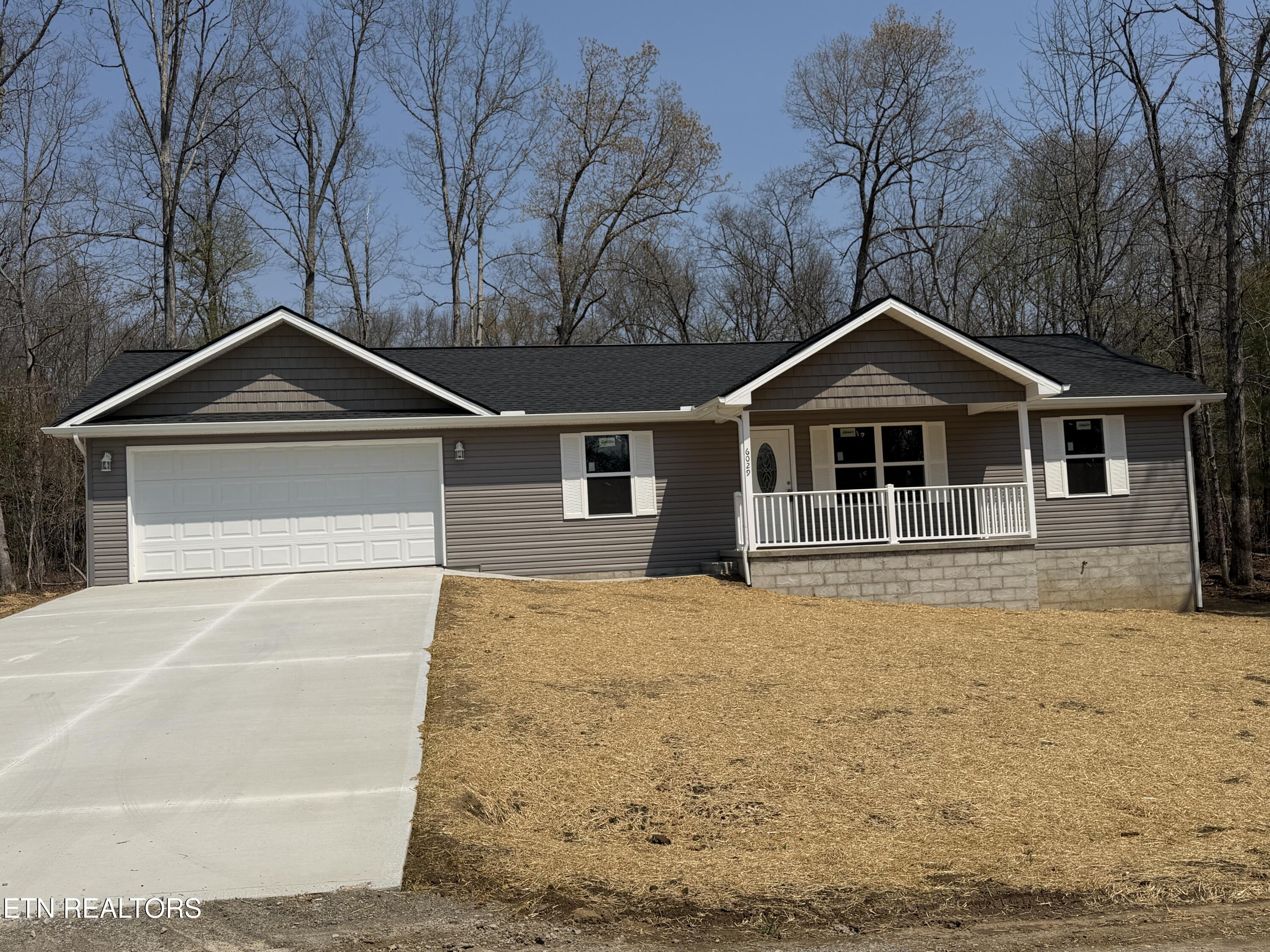 6029 Pocahontas Lane Crossville TN 38572