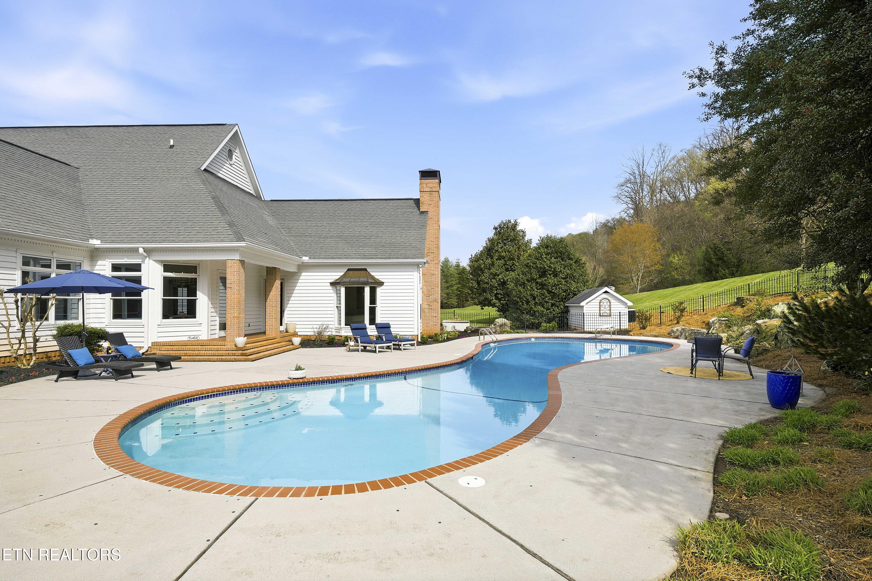 2740 Mccammon Road Rockford TN 37853