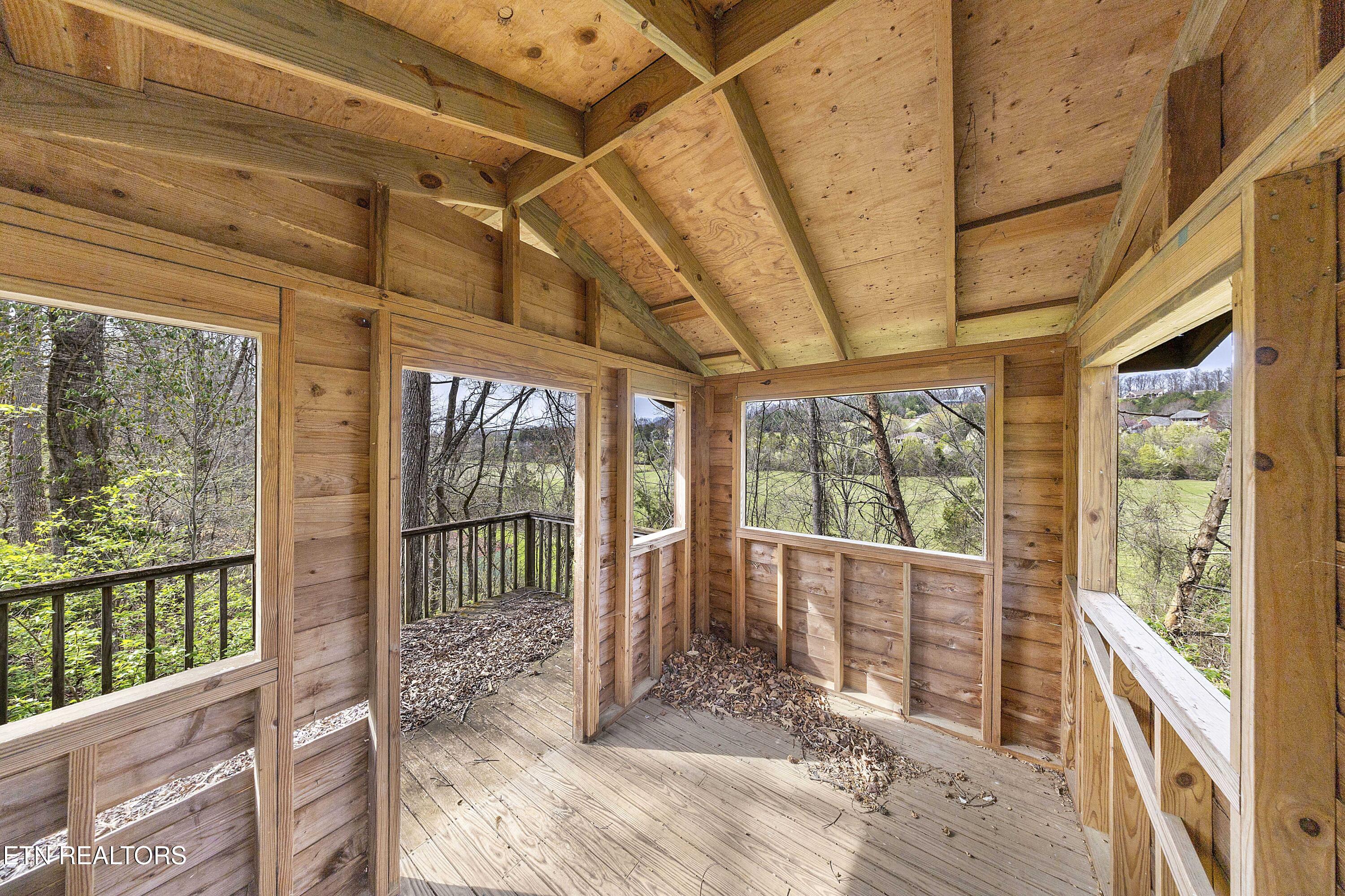 2740 Mccammon Road Rockford TN 37853