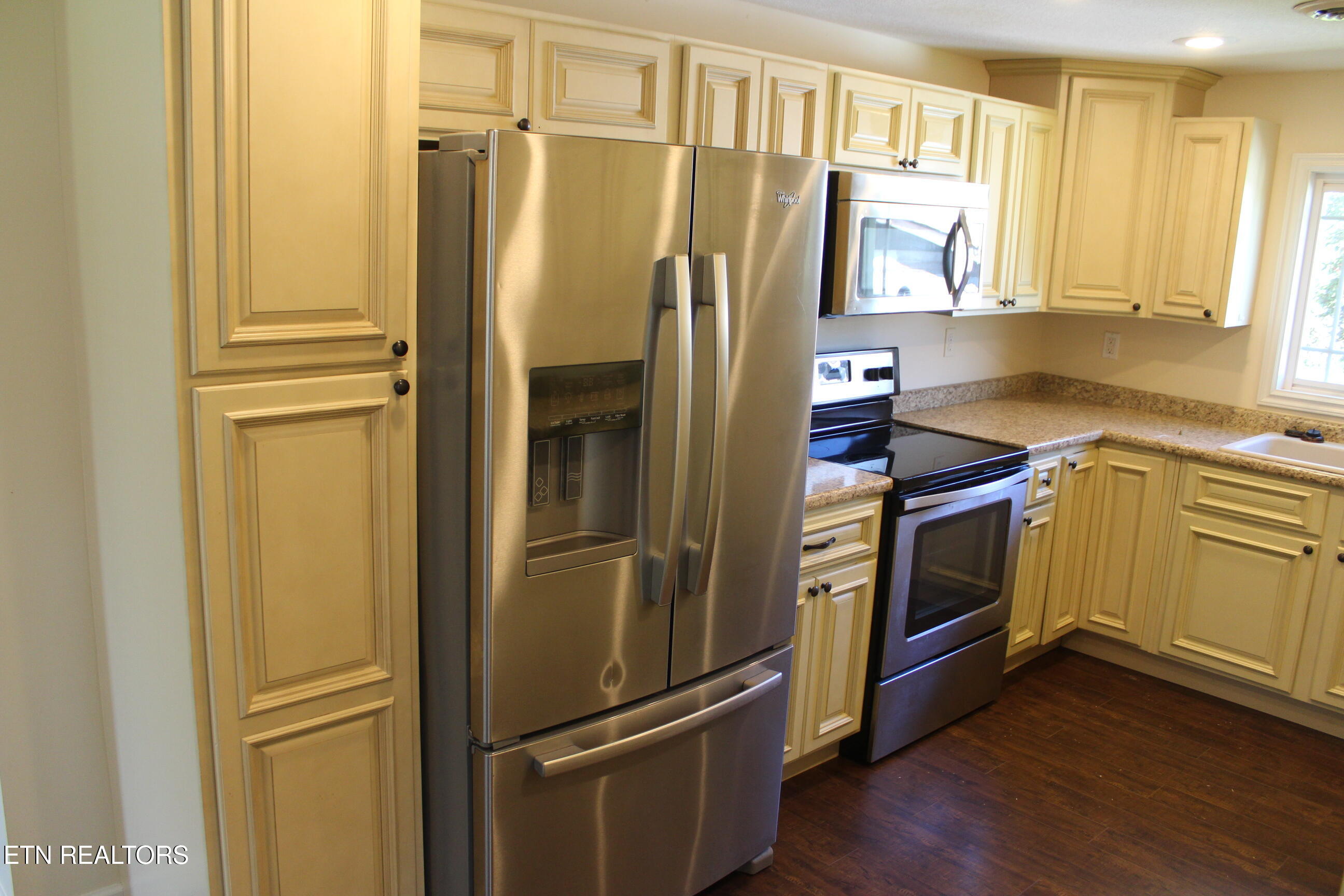 4720 S York Highway Jamestown TN 38556