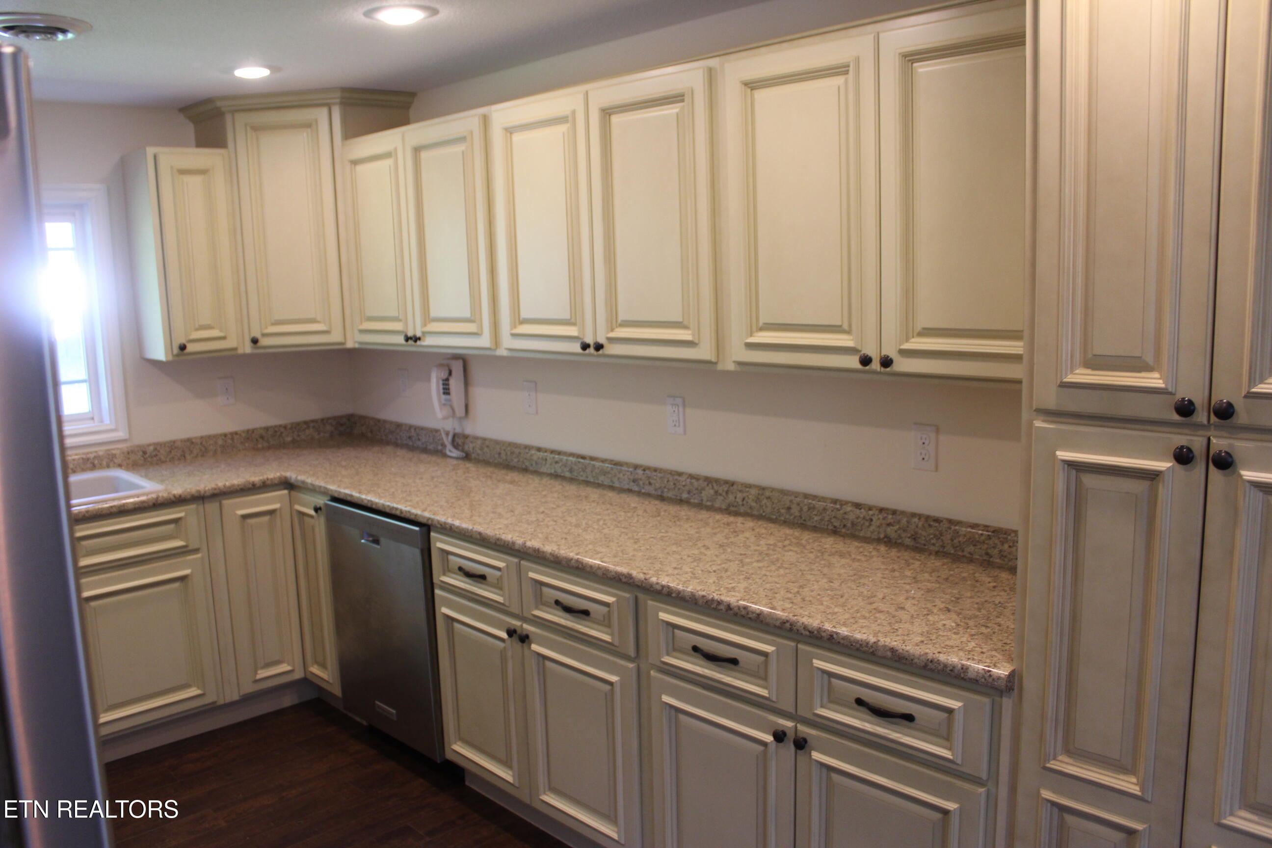 4720 S York Highway Jamestown TN 38556