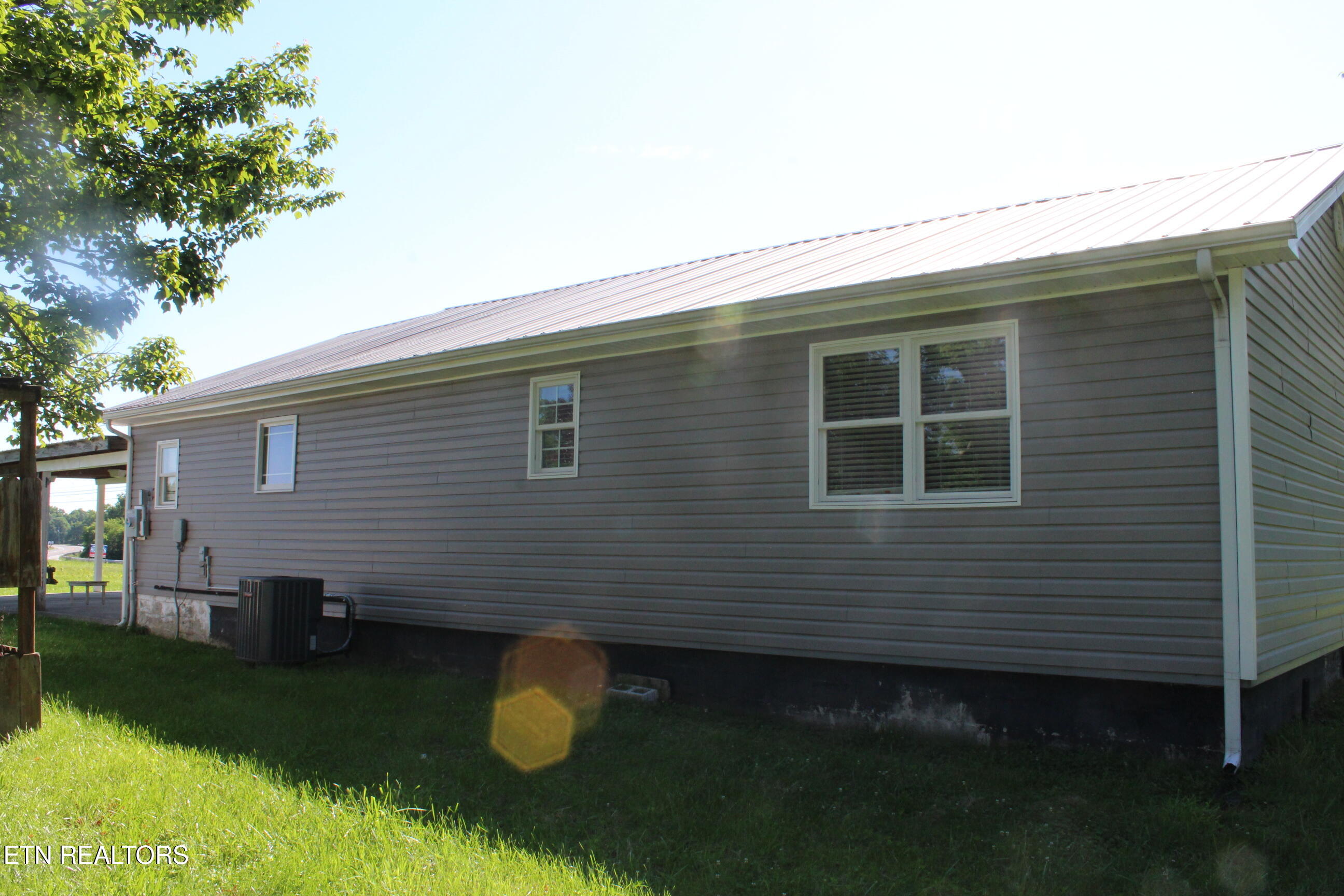 4720 S York Highway Jamestown TN 38556